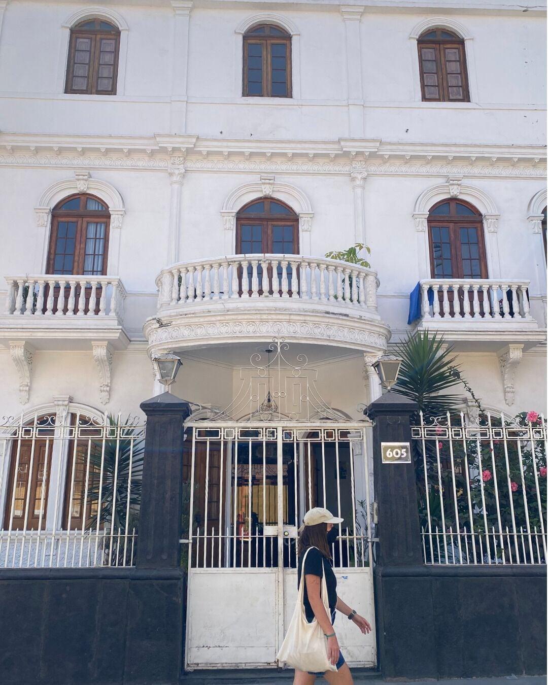 Varios Econunay Hostel