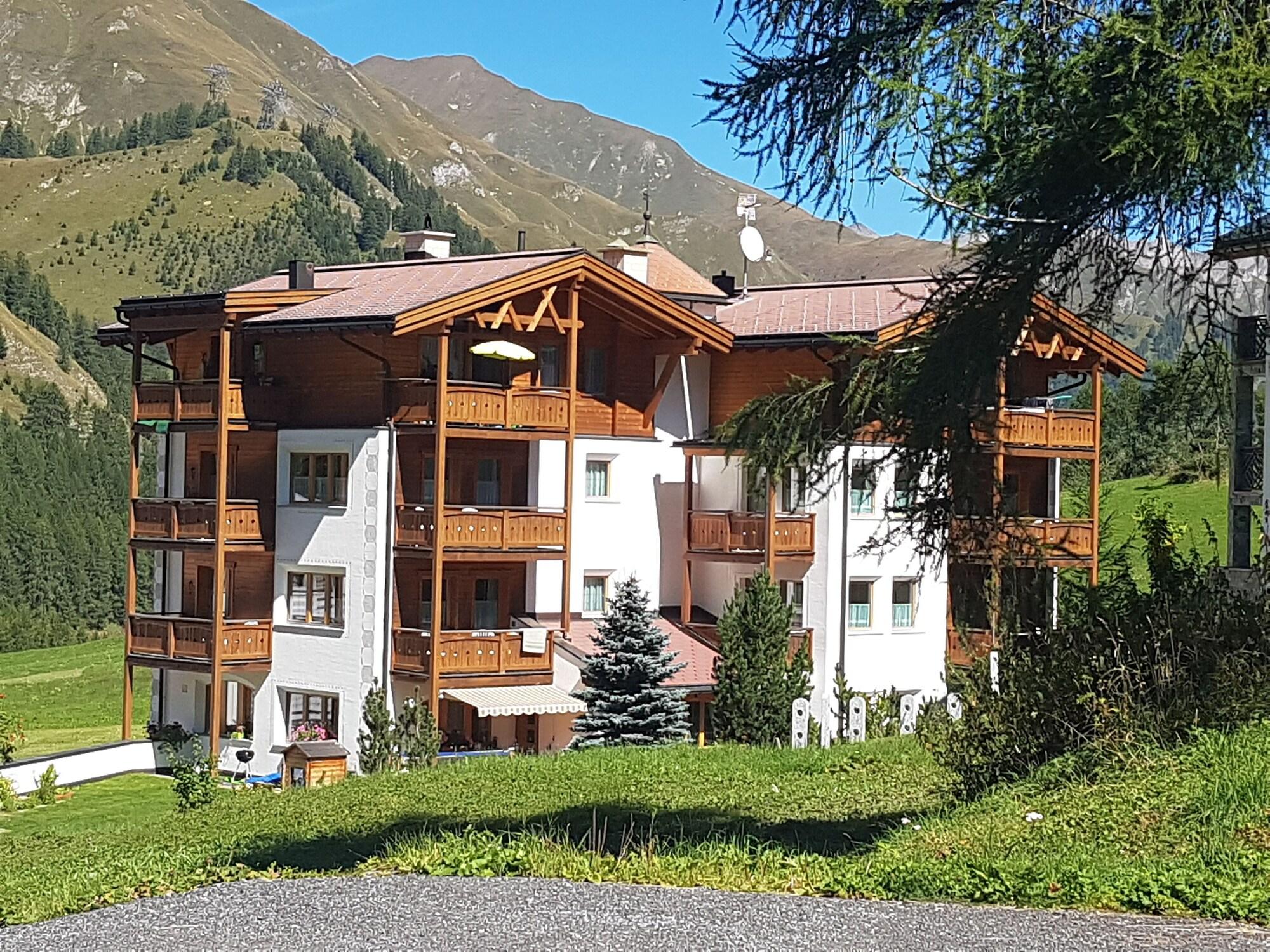 Vista Exterior Apart-Garni Motnaida