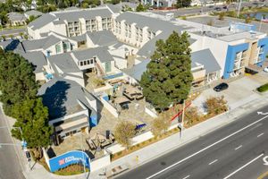 Alojamiento - Hilton Garden Inn Marina Del Rey
