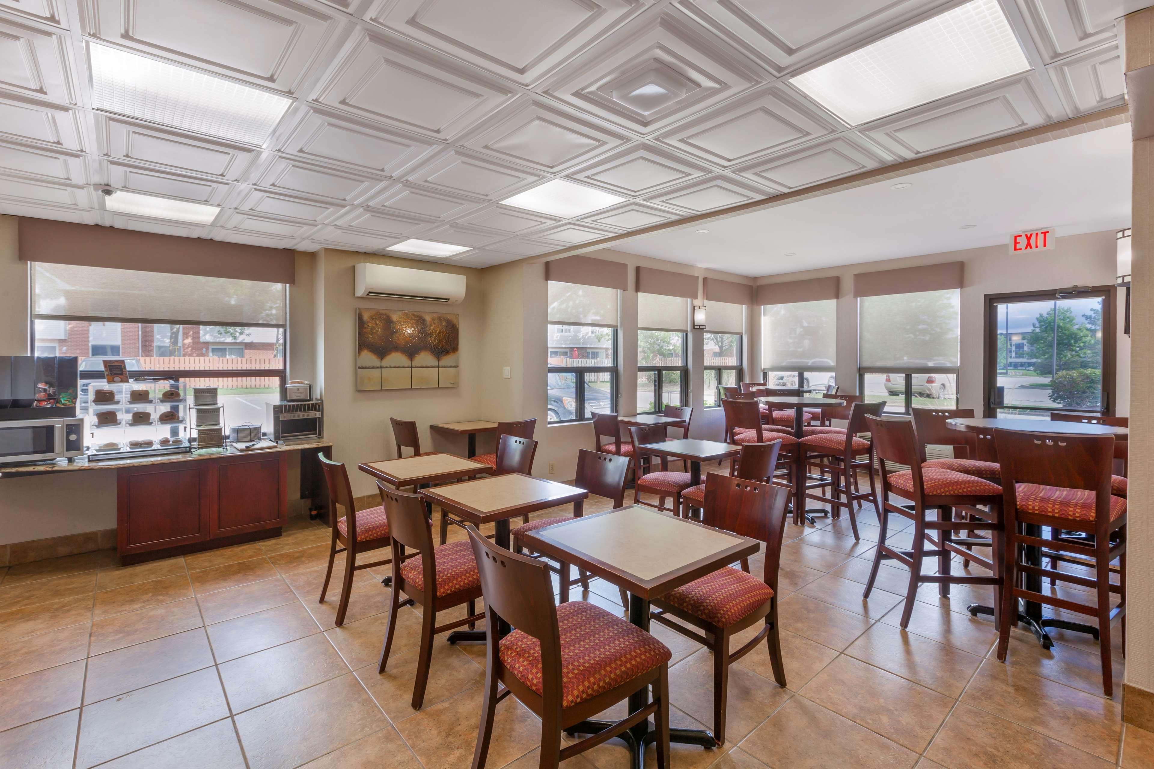 Restaurant Best Western Plus Rose City Suites