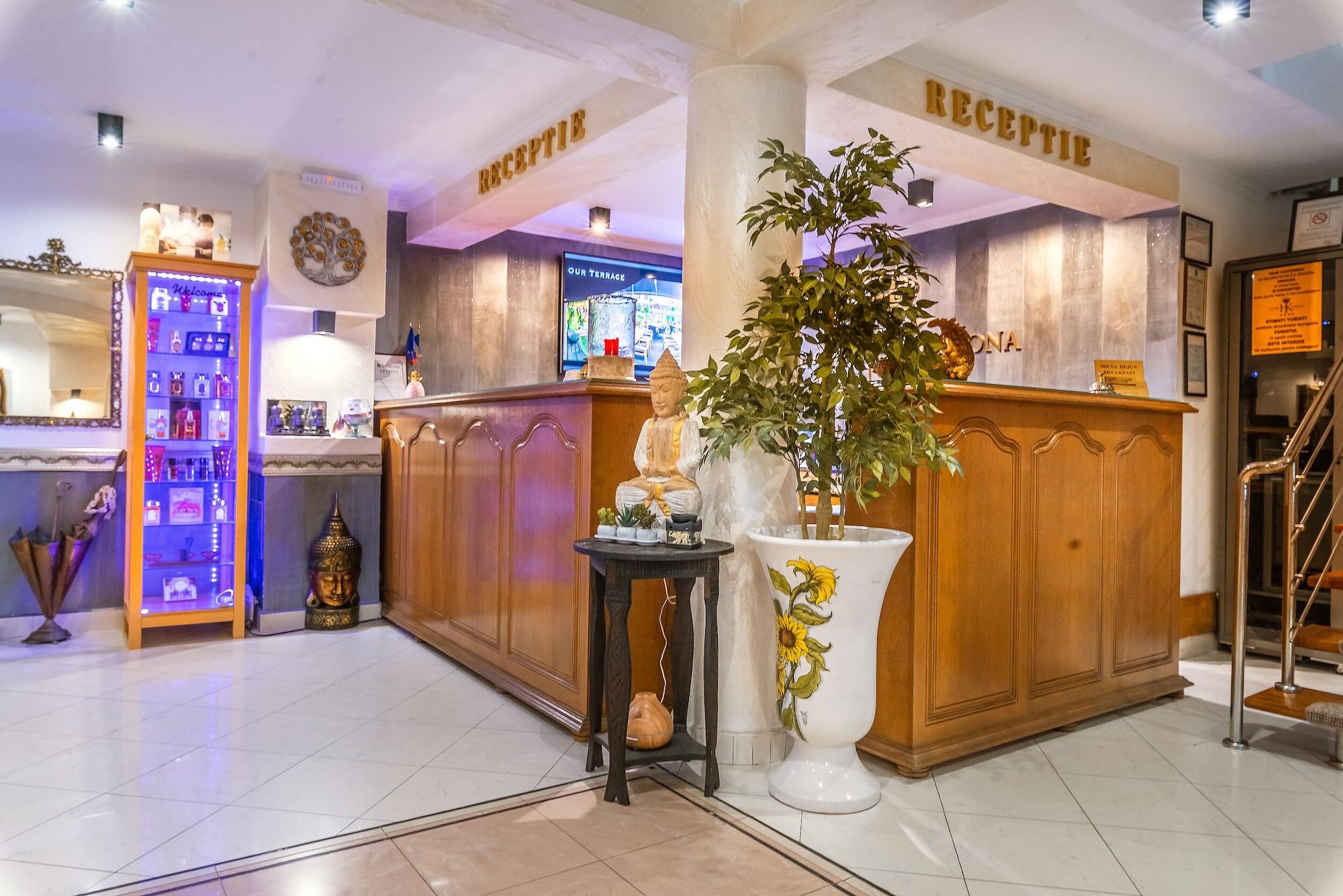 Vista Lobby Hotel Korona