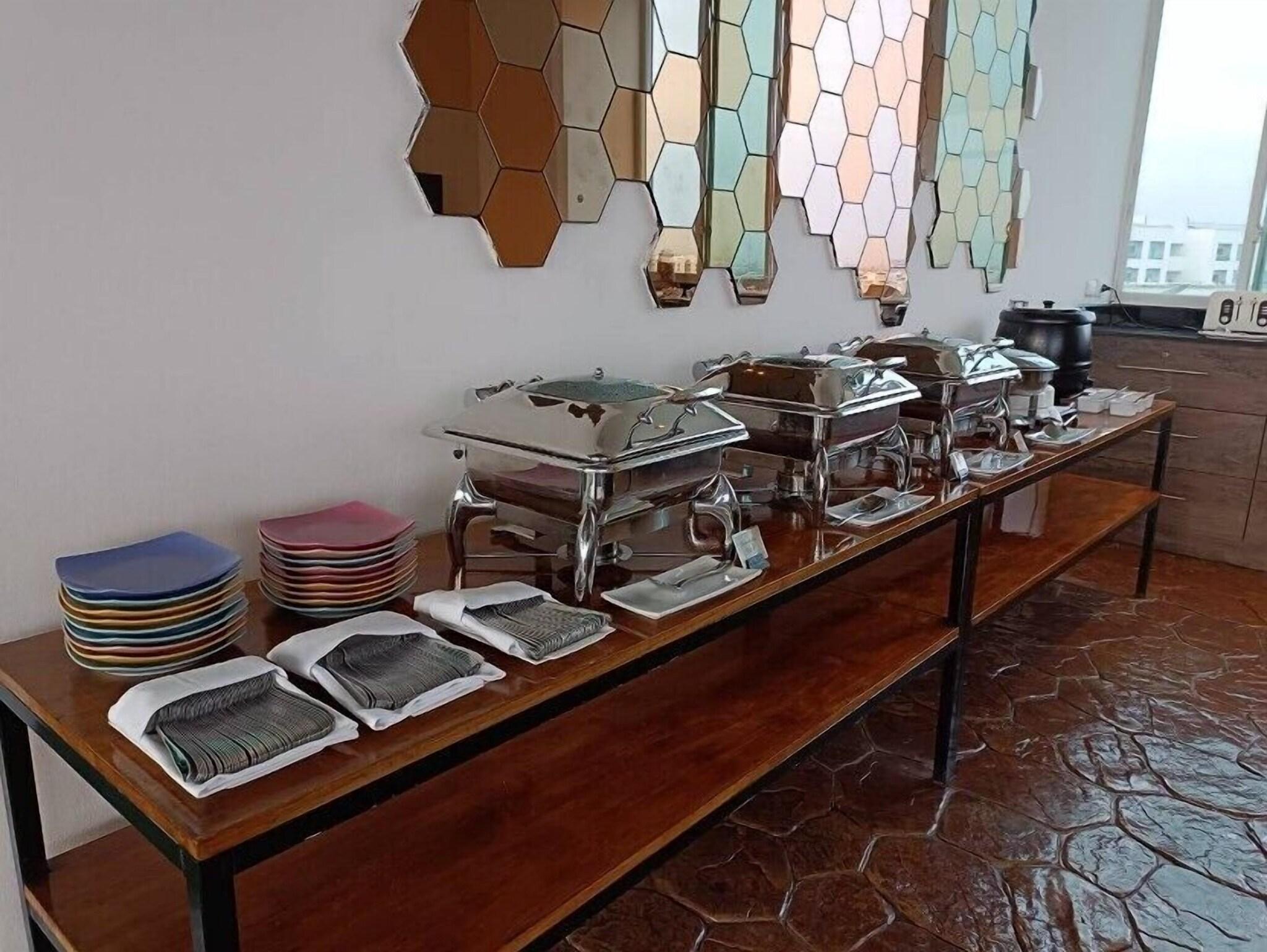 Restaurant Park Village Rama II Serviced Suites & Residence