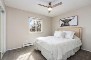 Alquiler Vacacional - West Greeley 5 bed/4 bath tastefully furnished and recently updated.