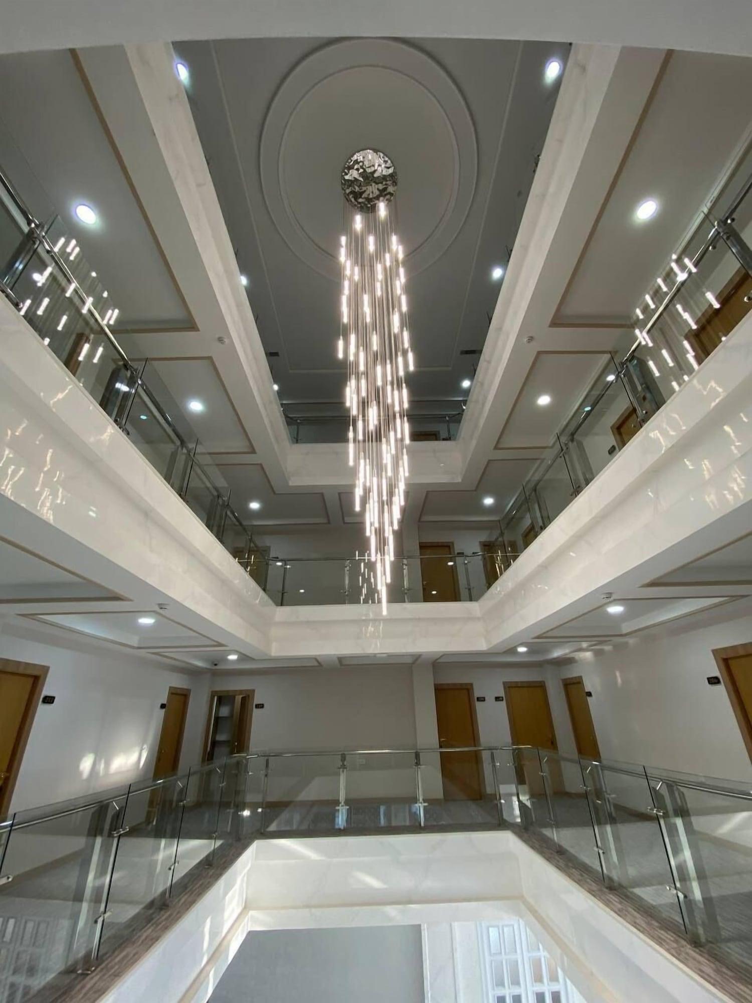 Comodidades del Alojamiento Saroy Gardens Hotel