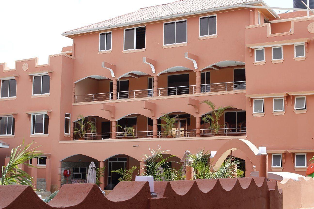 Varios Vacani Resort