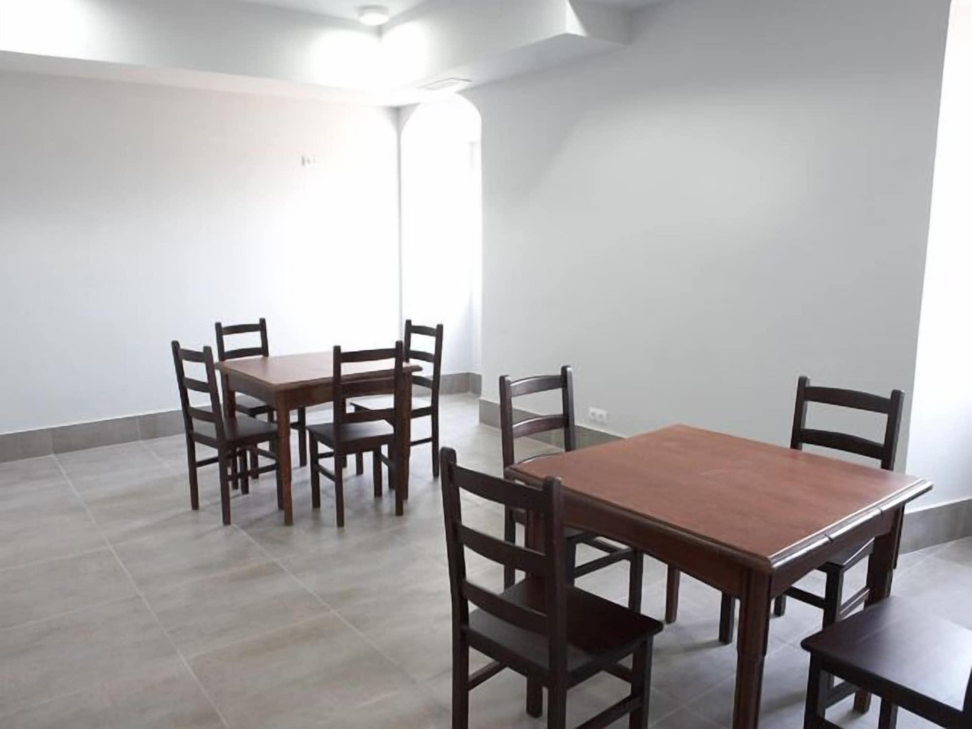 Comodidades del Alojamiento Albergue Monasterio de La Magdalena - Hostel