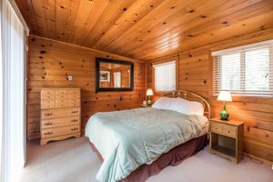 Alquiler Vacacional - RIVER VIEW Yosemite Cabin in Wawona among the Redwoods,3 Bed 2 bath, jump rock!
