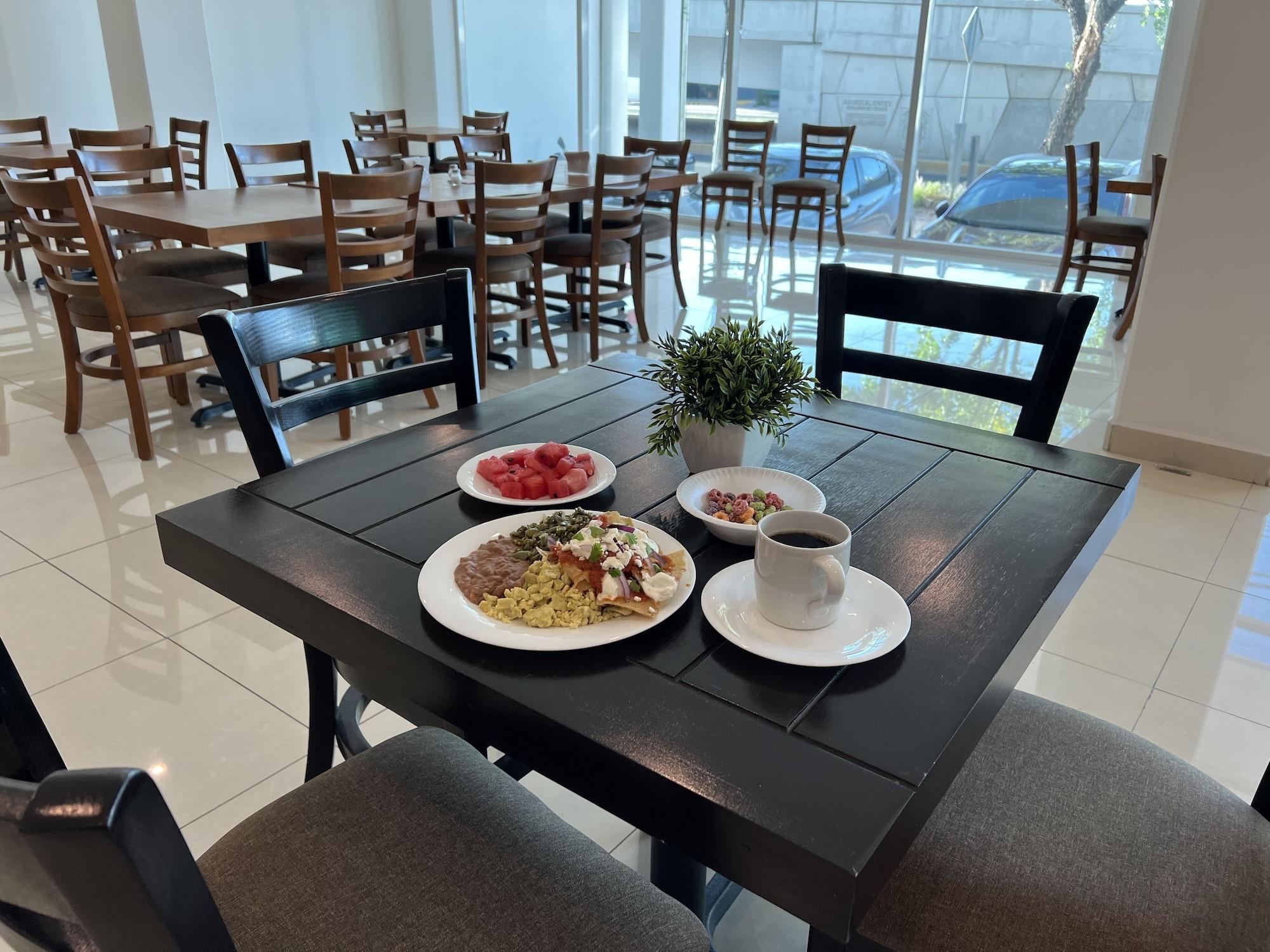 Restaurant Hotel Bosques de Liz
