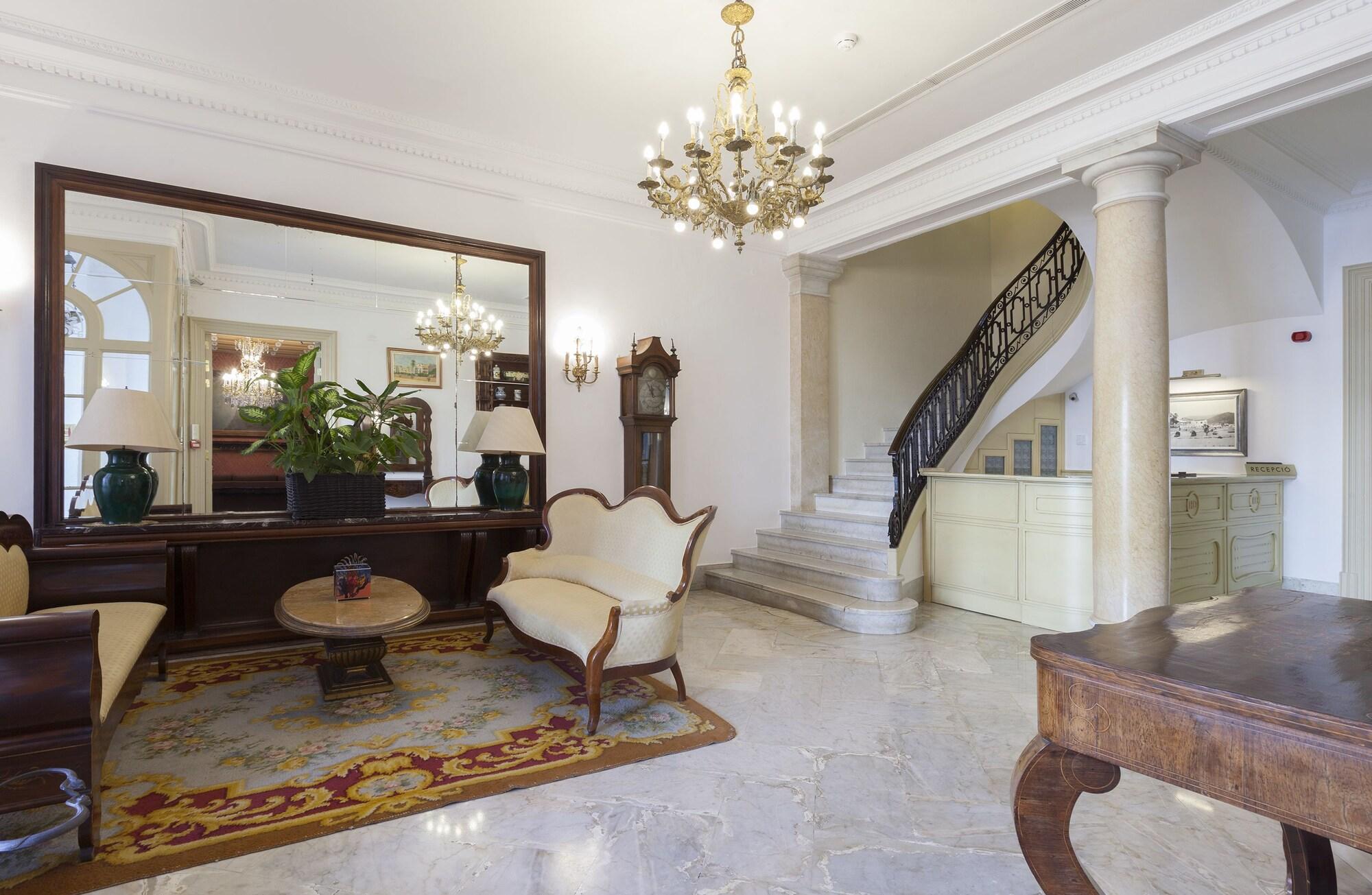 Vista Lobby Hotel Diana
