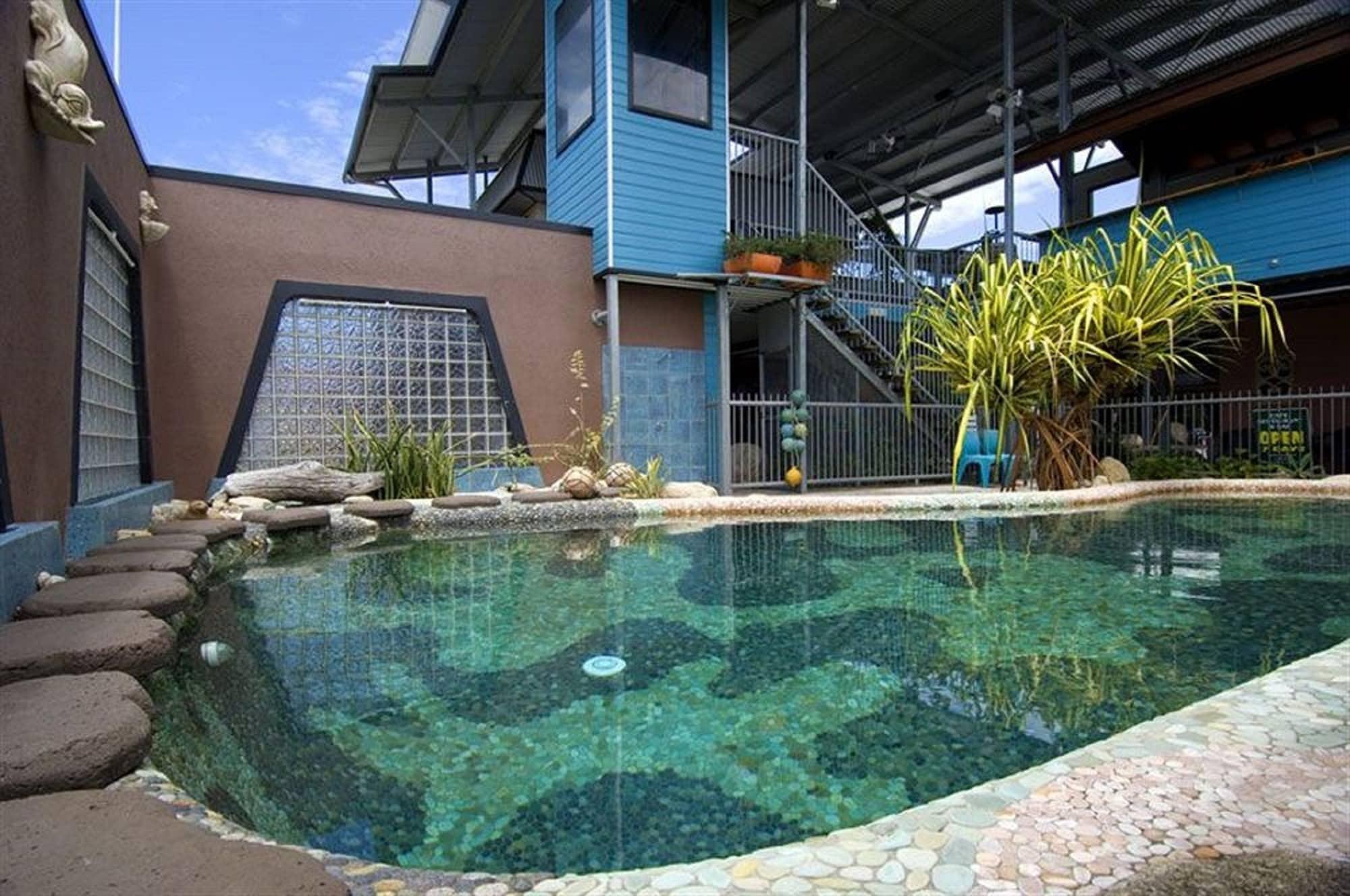 Vista Piscina Aspect Central