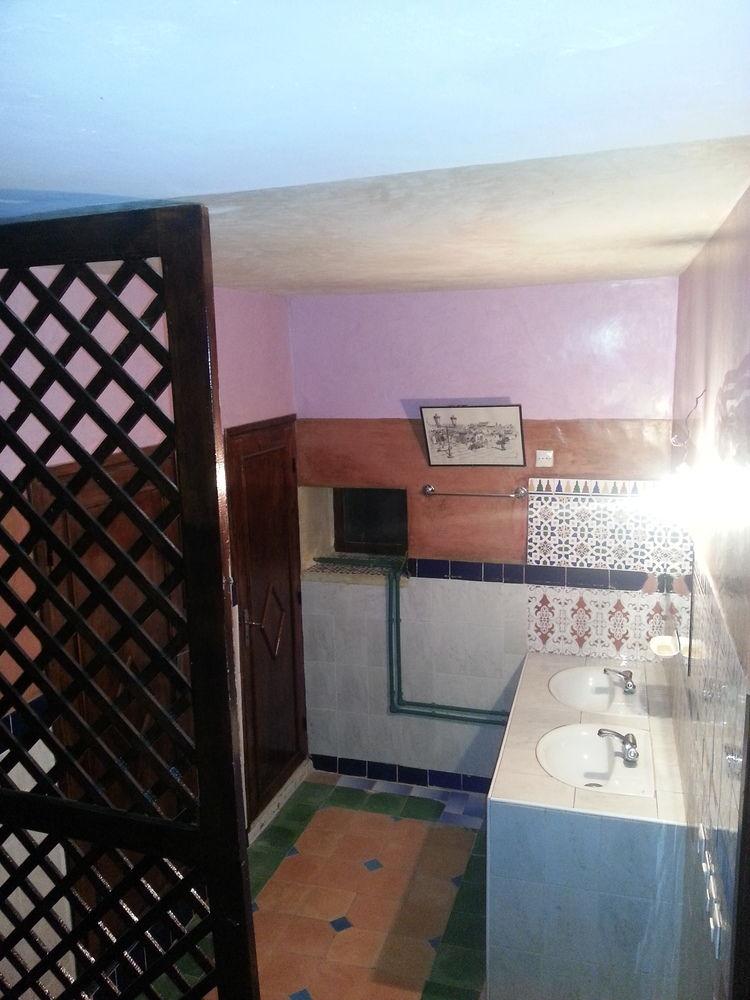 Equipamiento de Habitación Auberge Iminouassif