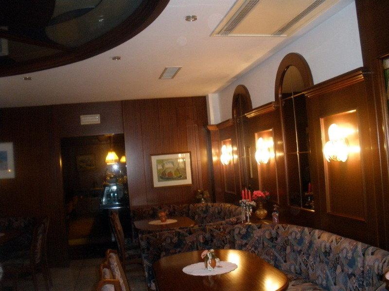 Bar/Salón Chrys