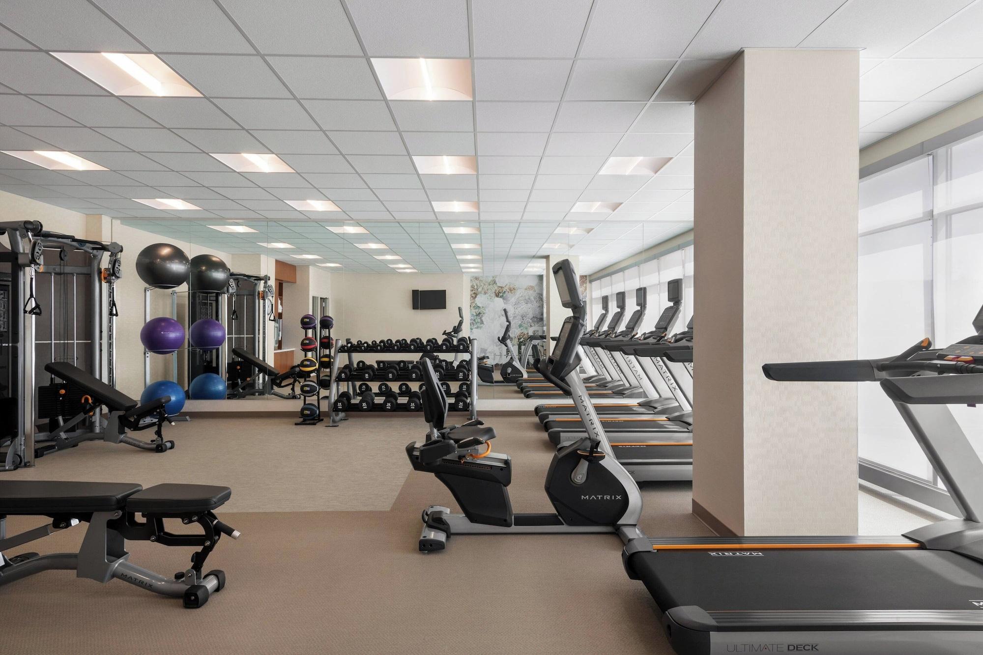 Gimnasio SpringHill Suites by Marriott Milwaukee West/Wauwatosa