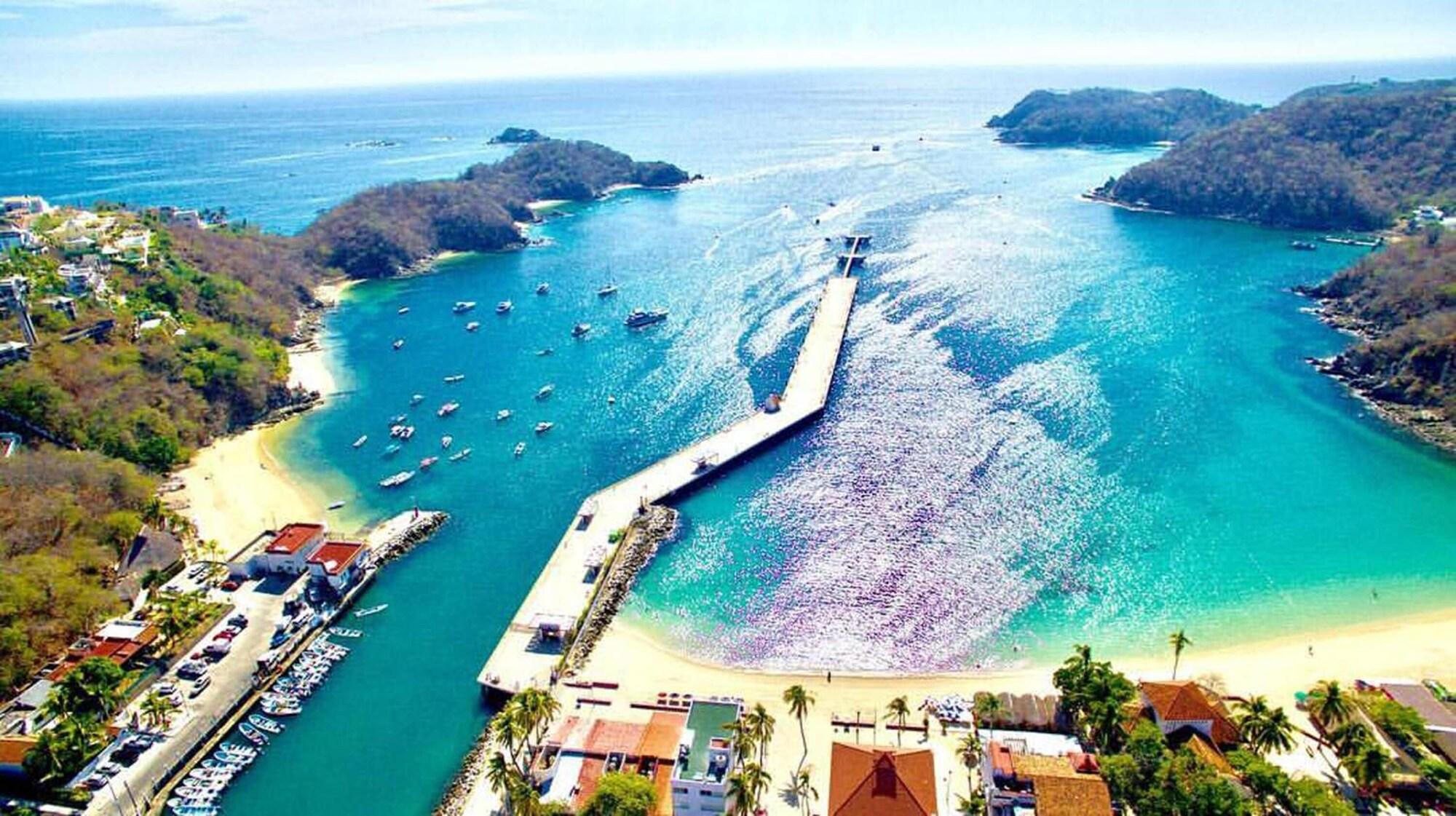 Playa Hotel Huatulco Maxico