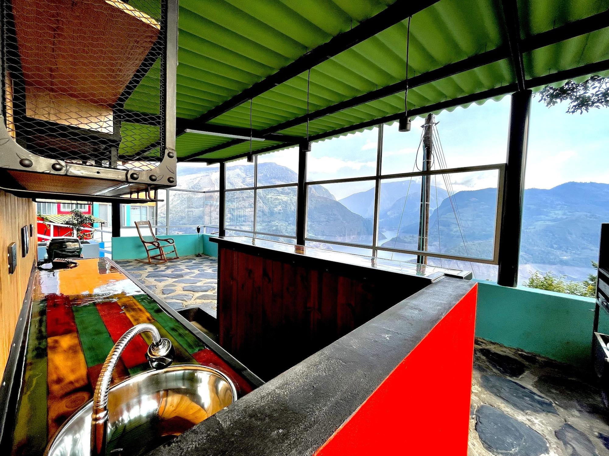 Restaurant La Vista EcoHouse