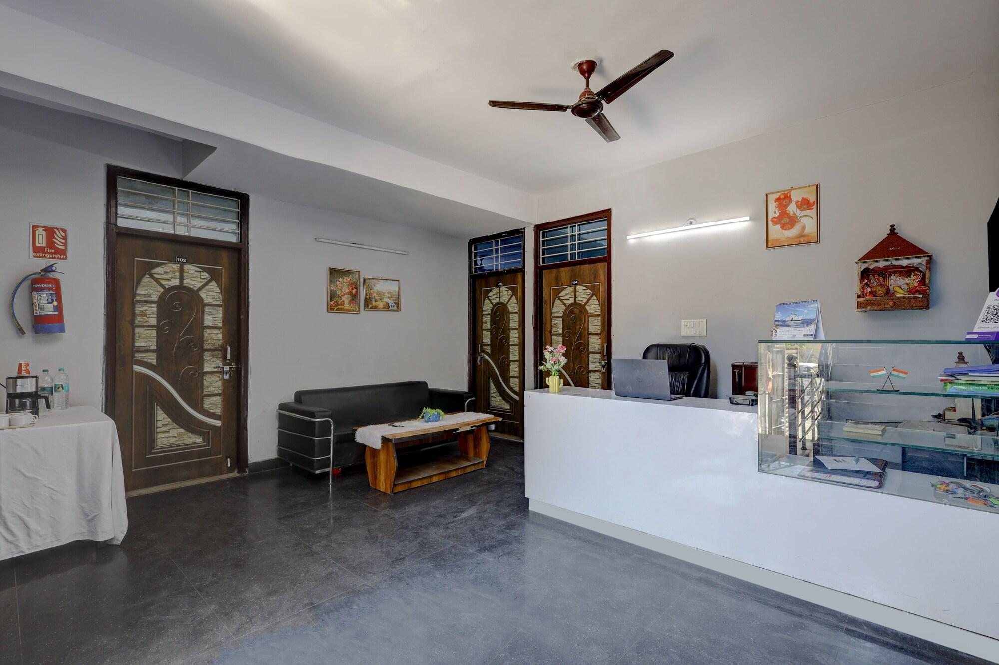 Vista Lobby Hotel Spectrum Inn - By ASPL