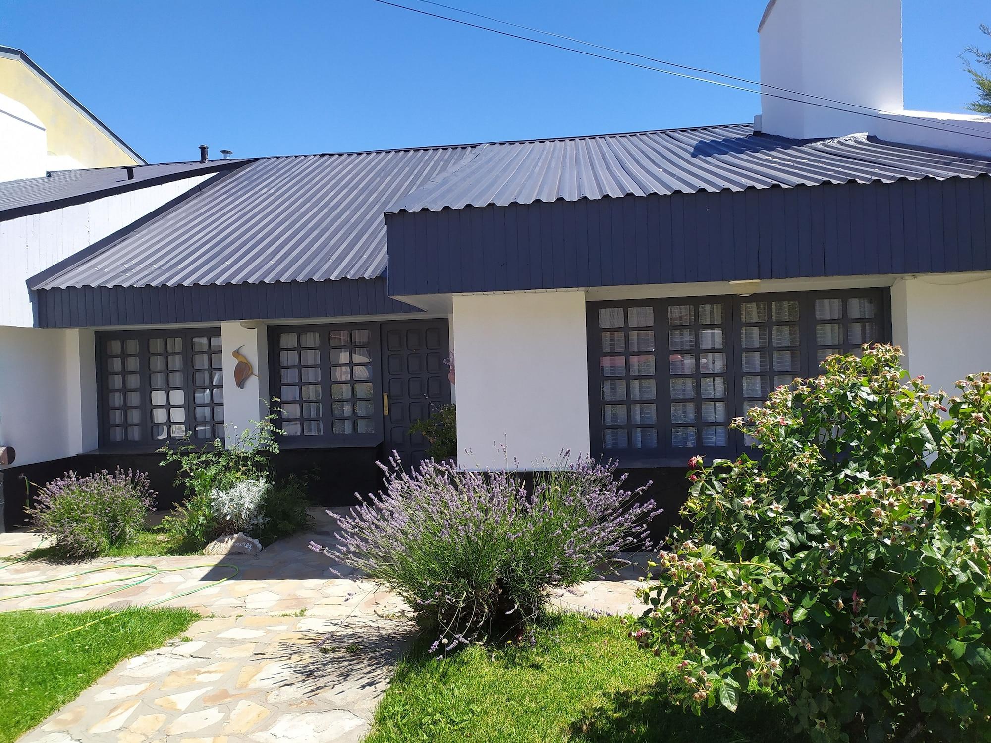 Vista Exterior Casa Alvarez Bed and Breakfast