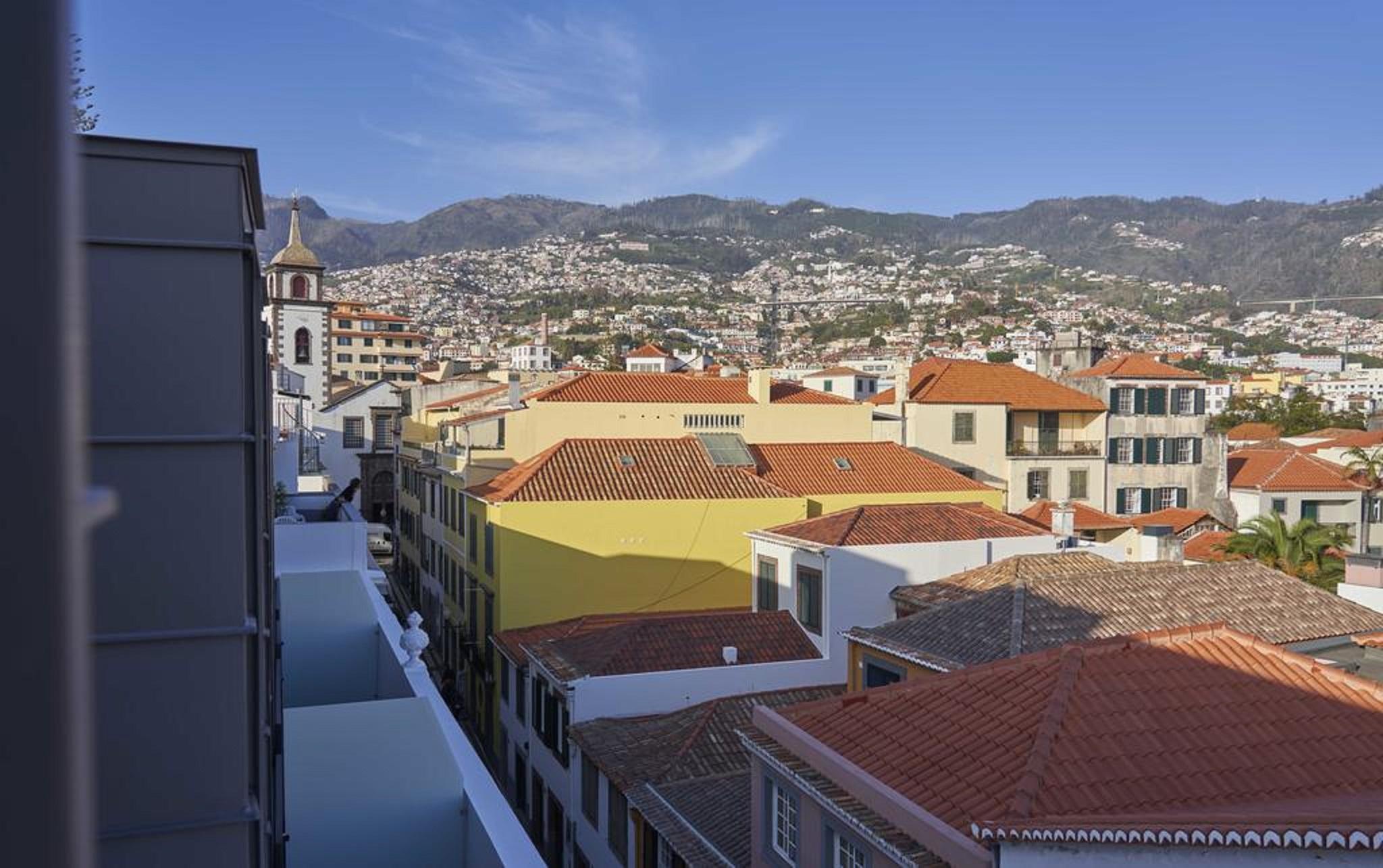 Vista Exterior Hotel Caju