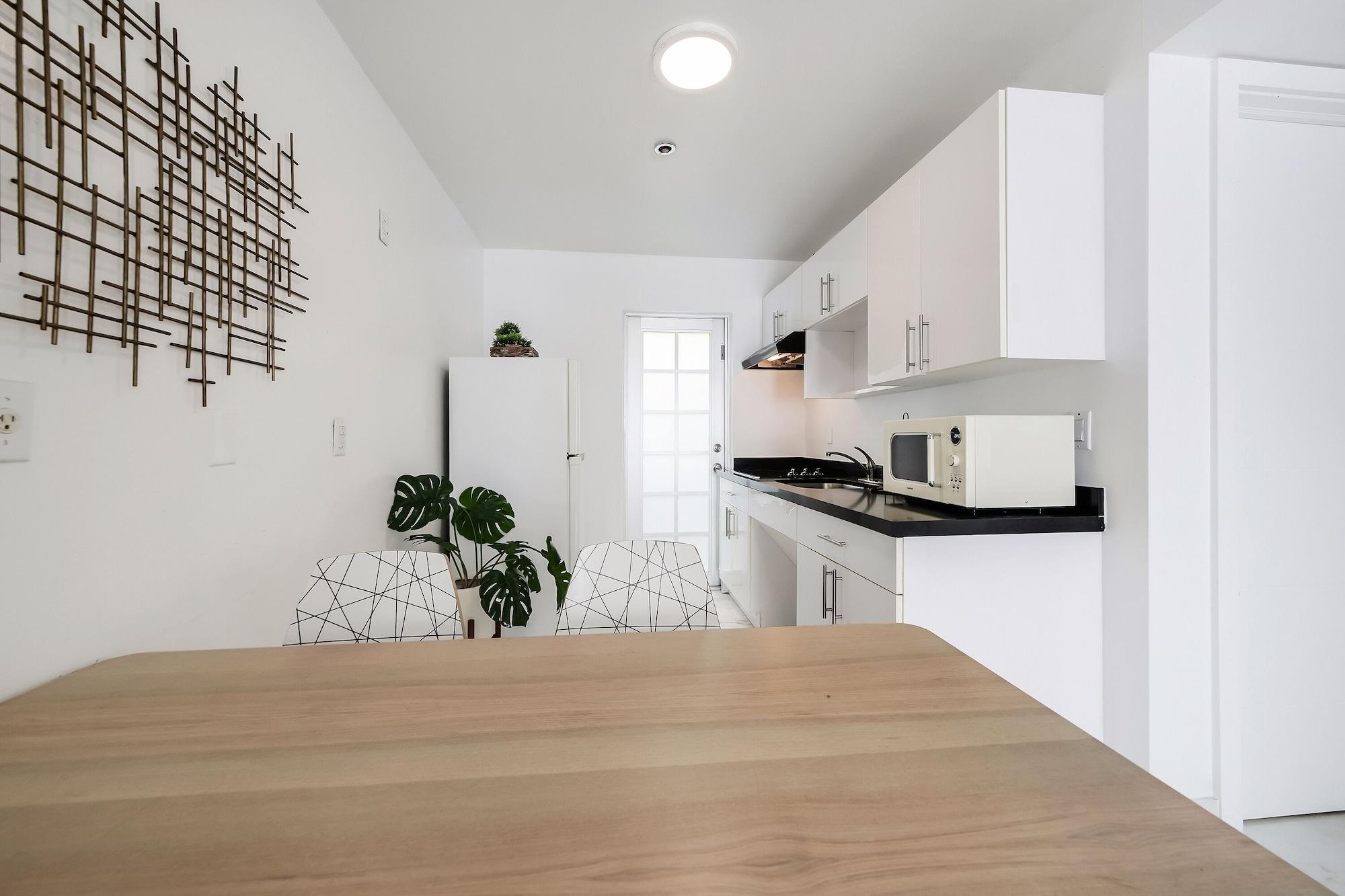 Restaurant Alton Apts by At Mine Hospitality