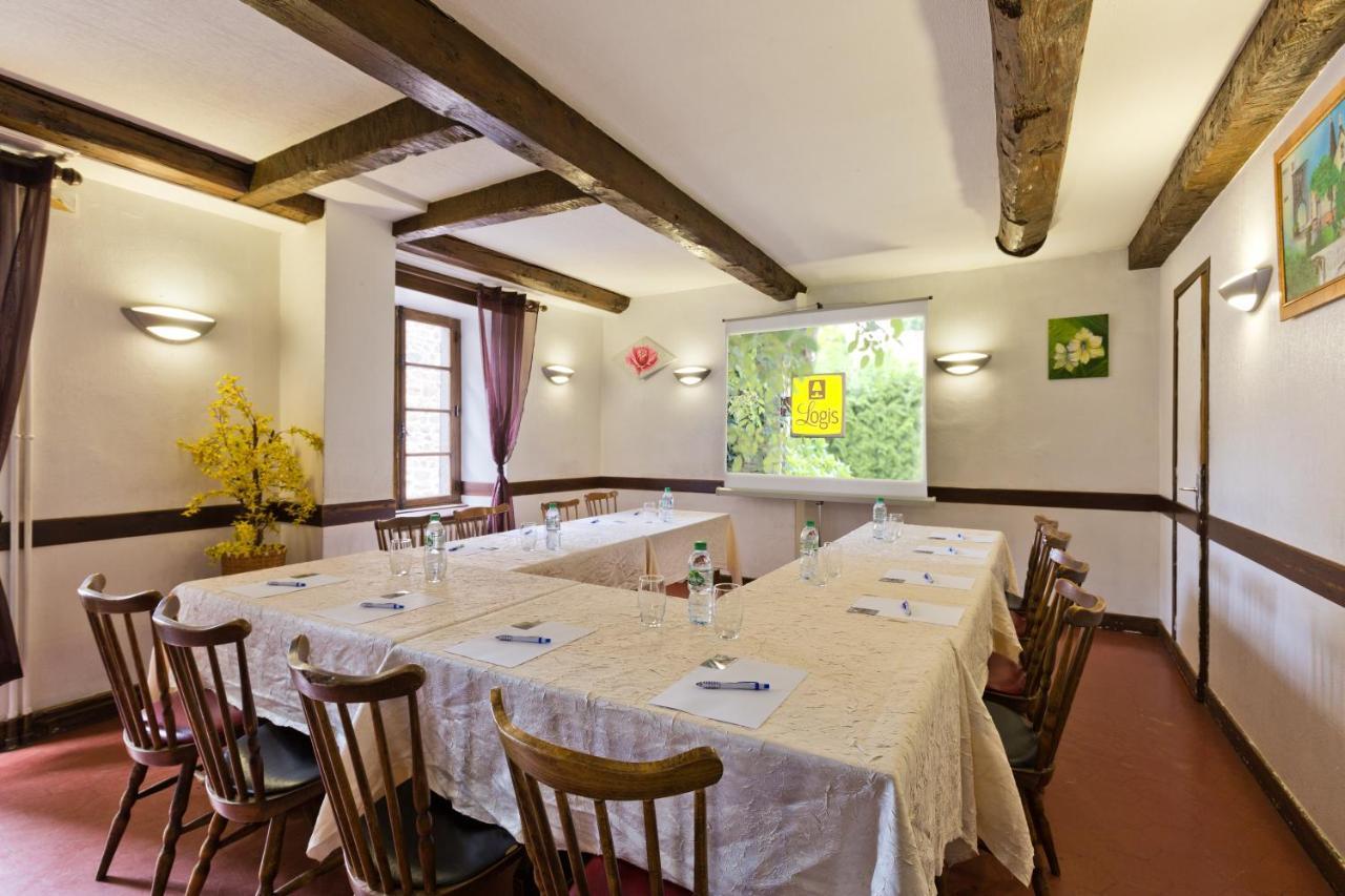 Centro de Negocios Logis Hotel de la Poste St Sauves