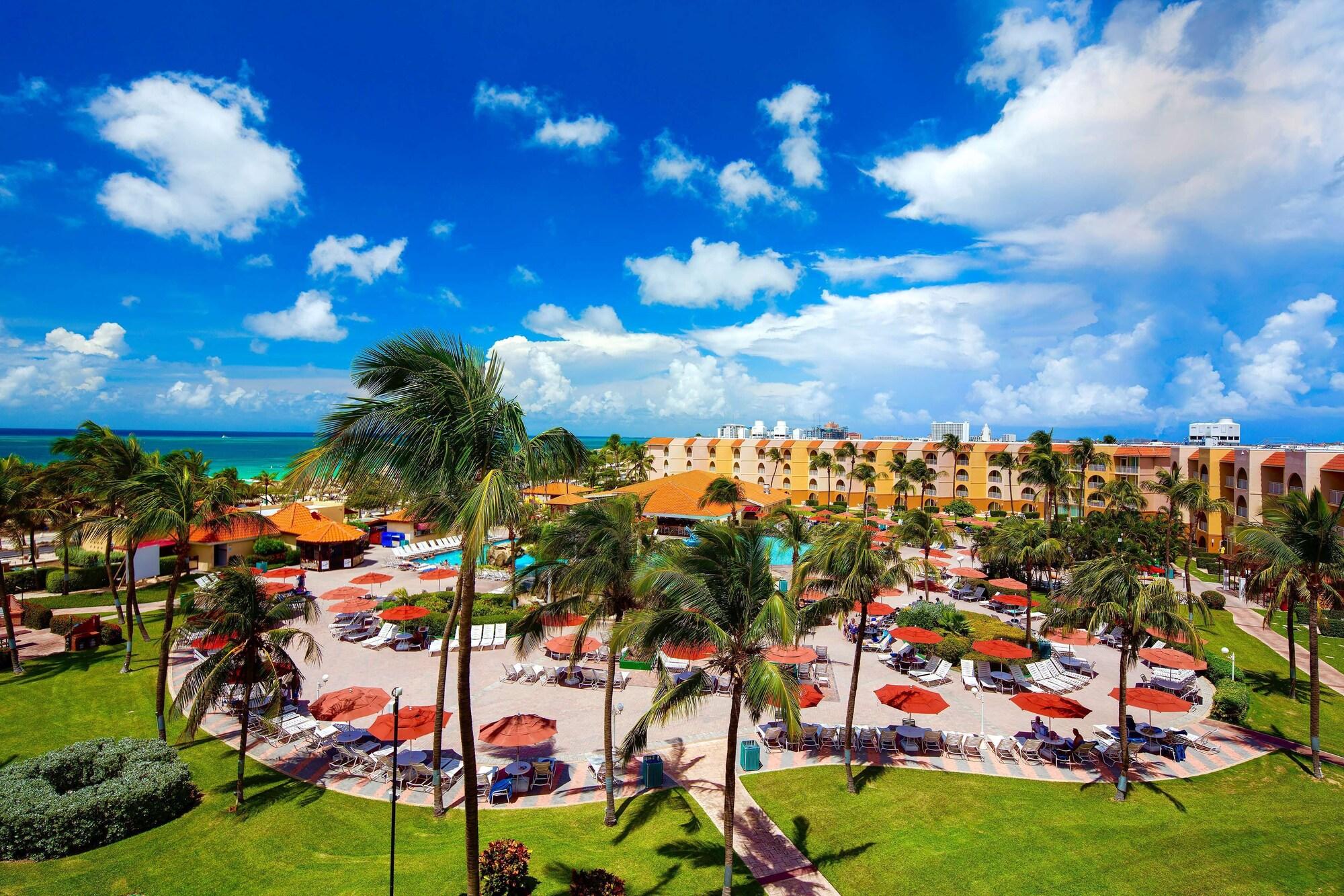 Vista da fachada La Cabana Beach Resort & Casino