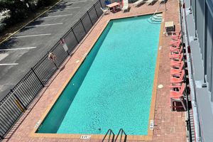 Alojamiento - Travelodge by Wyndham Orlando / Heart of International Drive