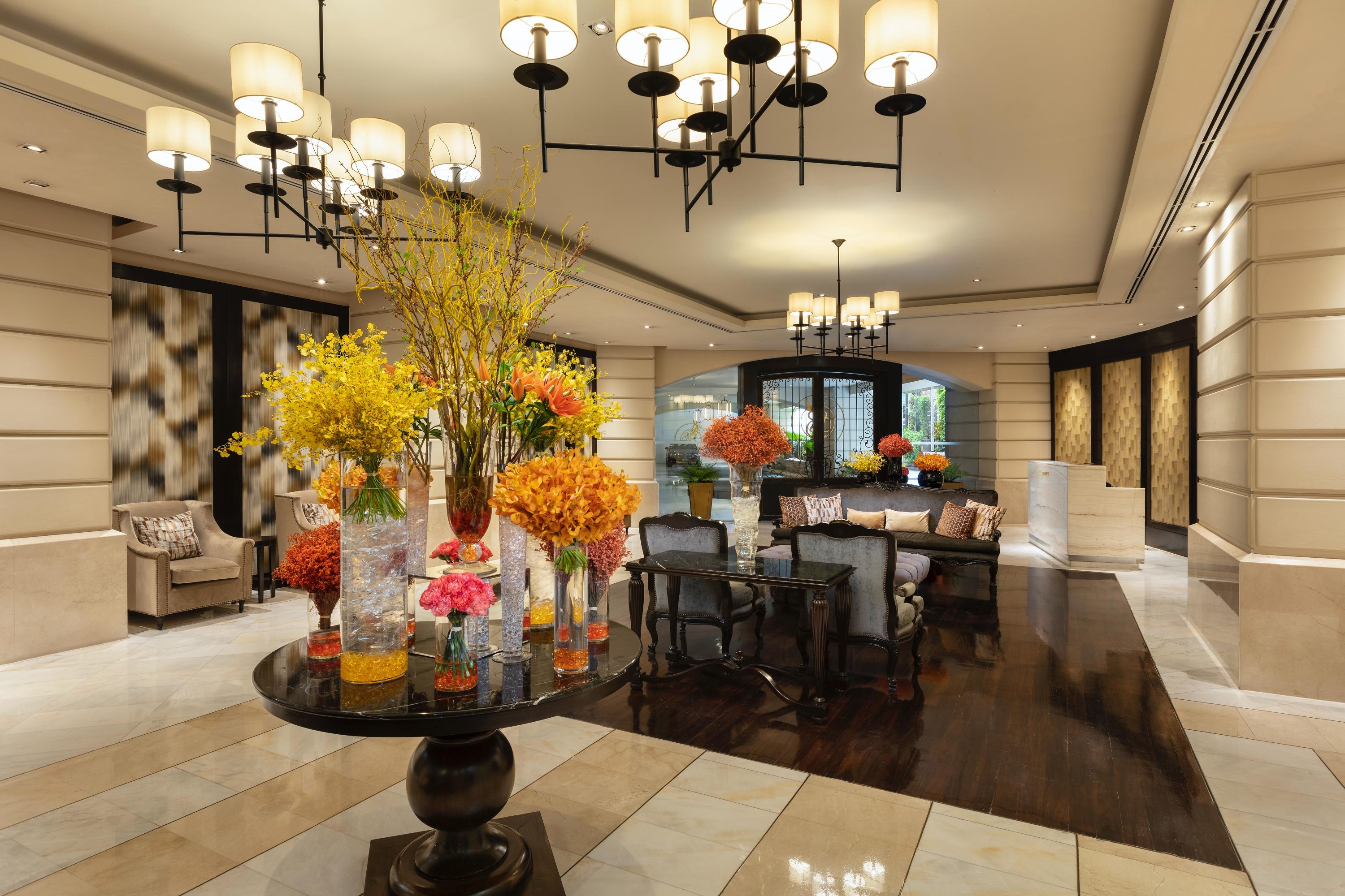 Vista Lobby lebua at State Tower