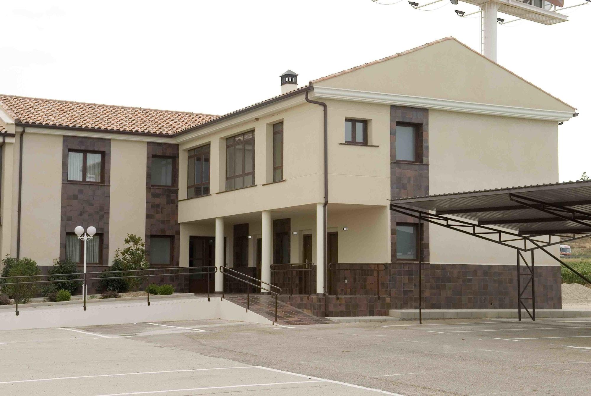 Vista Exterior Hotel Tudanca Aranda II