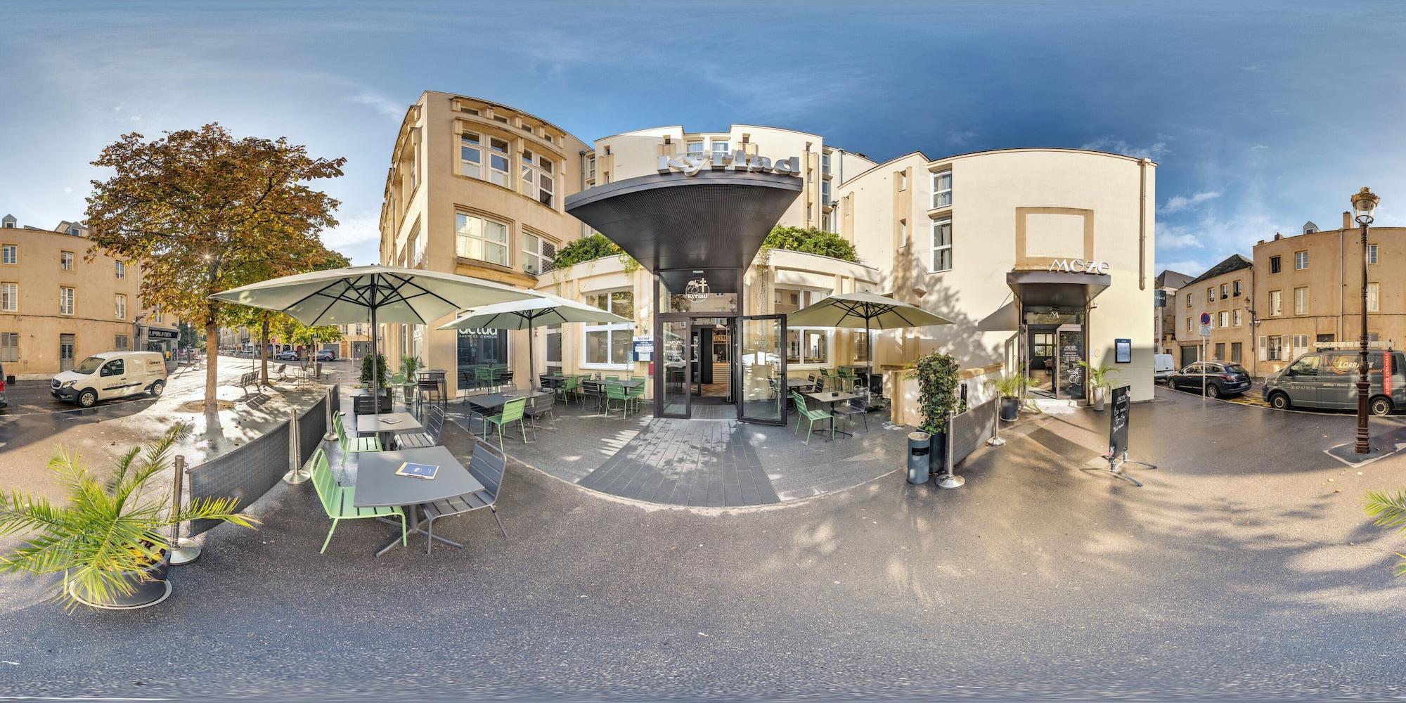 Vista Exterior Hotel Kyriad Metz Centre