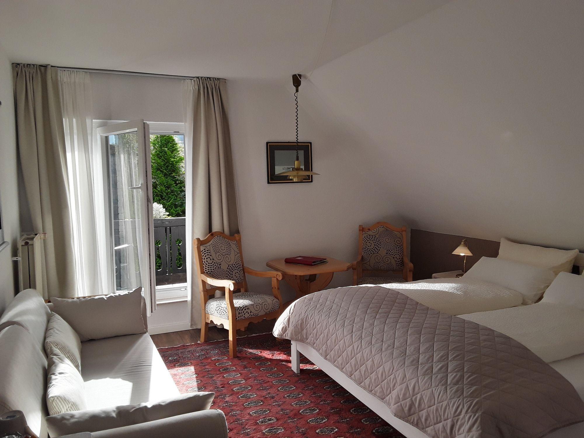 Varios Hotel Knurrhahn