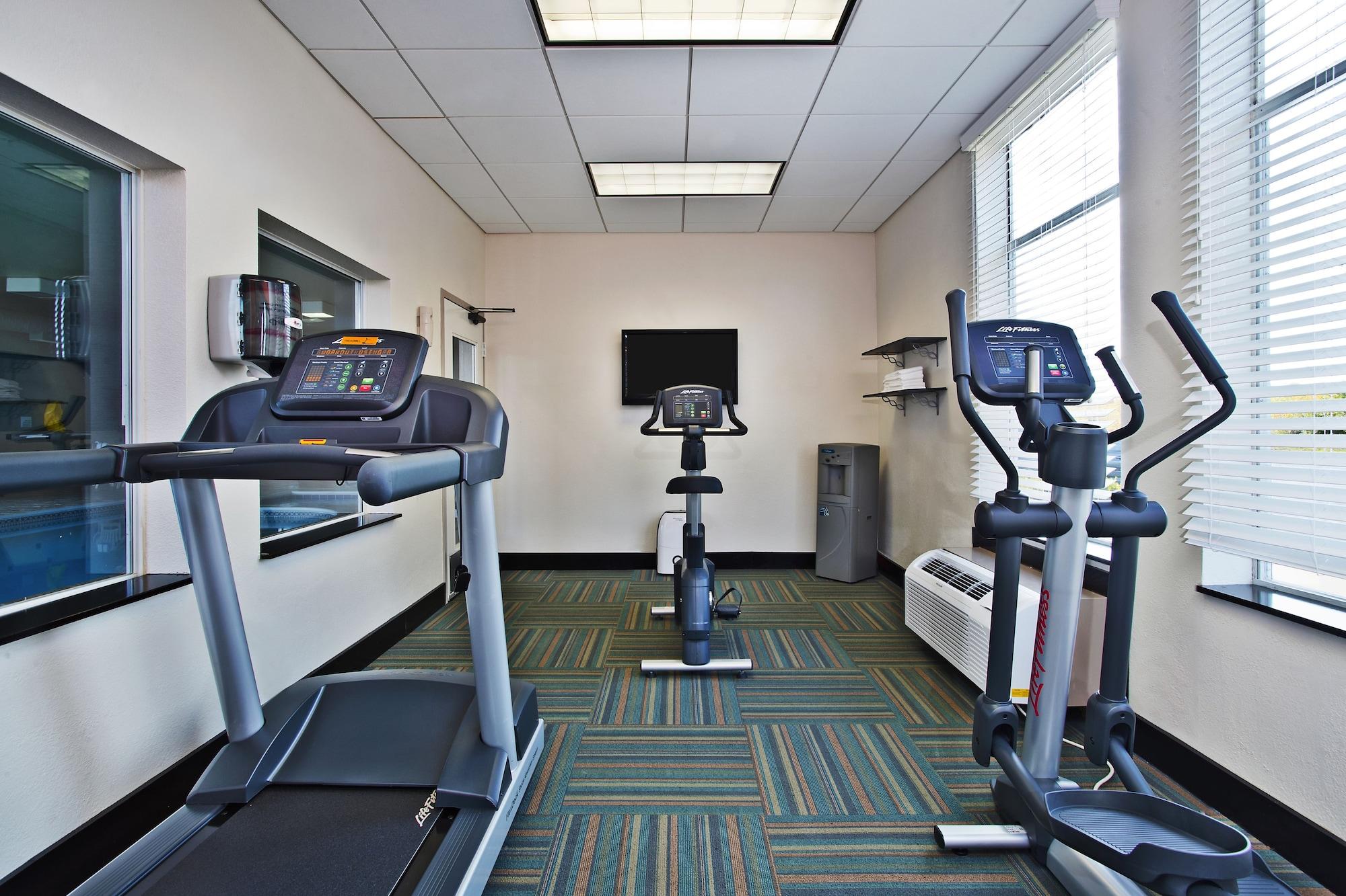Gimnasio Holiday Inn Express Hotel & Suites Columbus-Groveport by IHG
