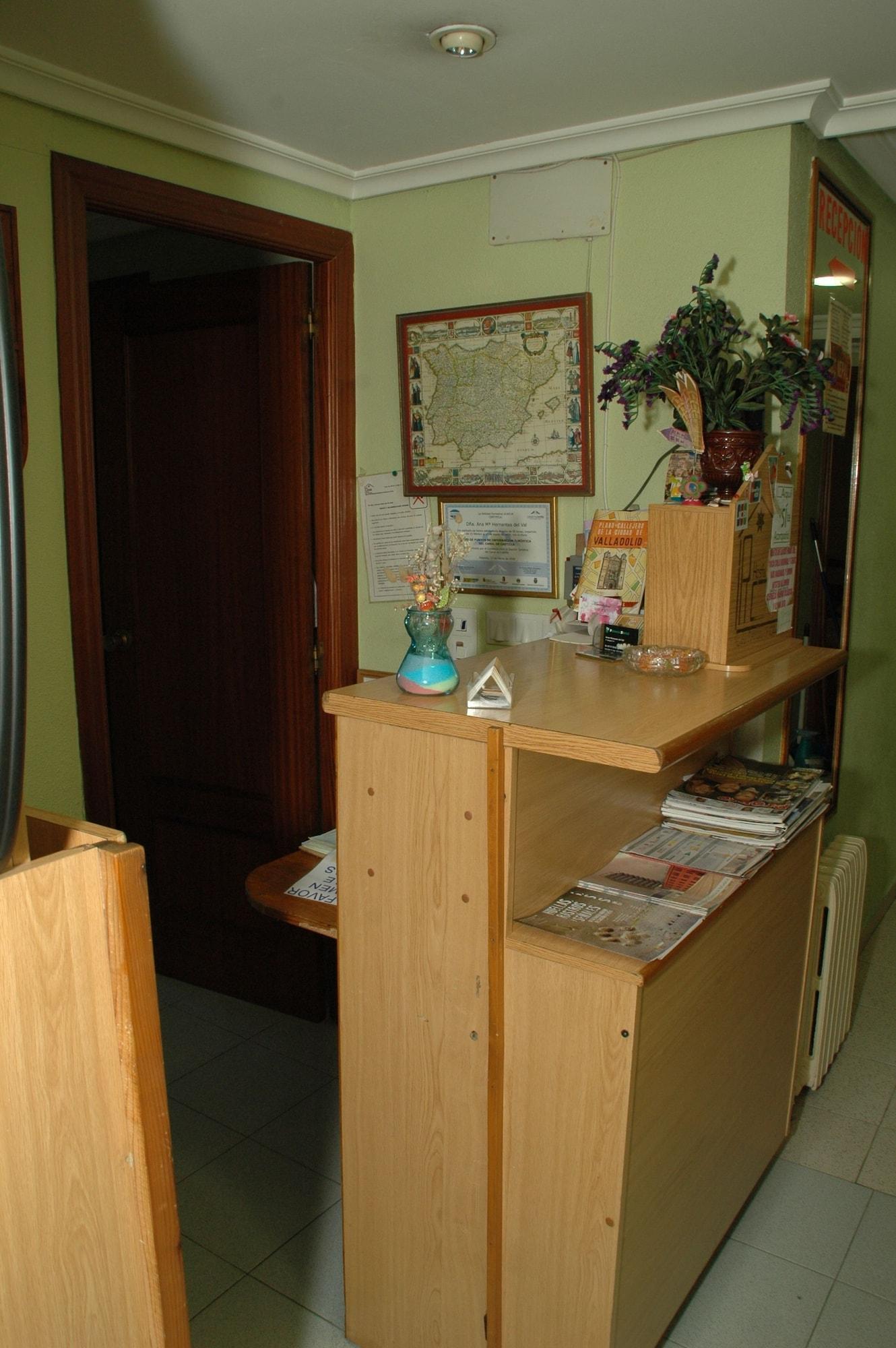 Vista Lobby Hostal Ramón y Cajal