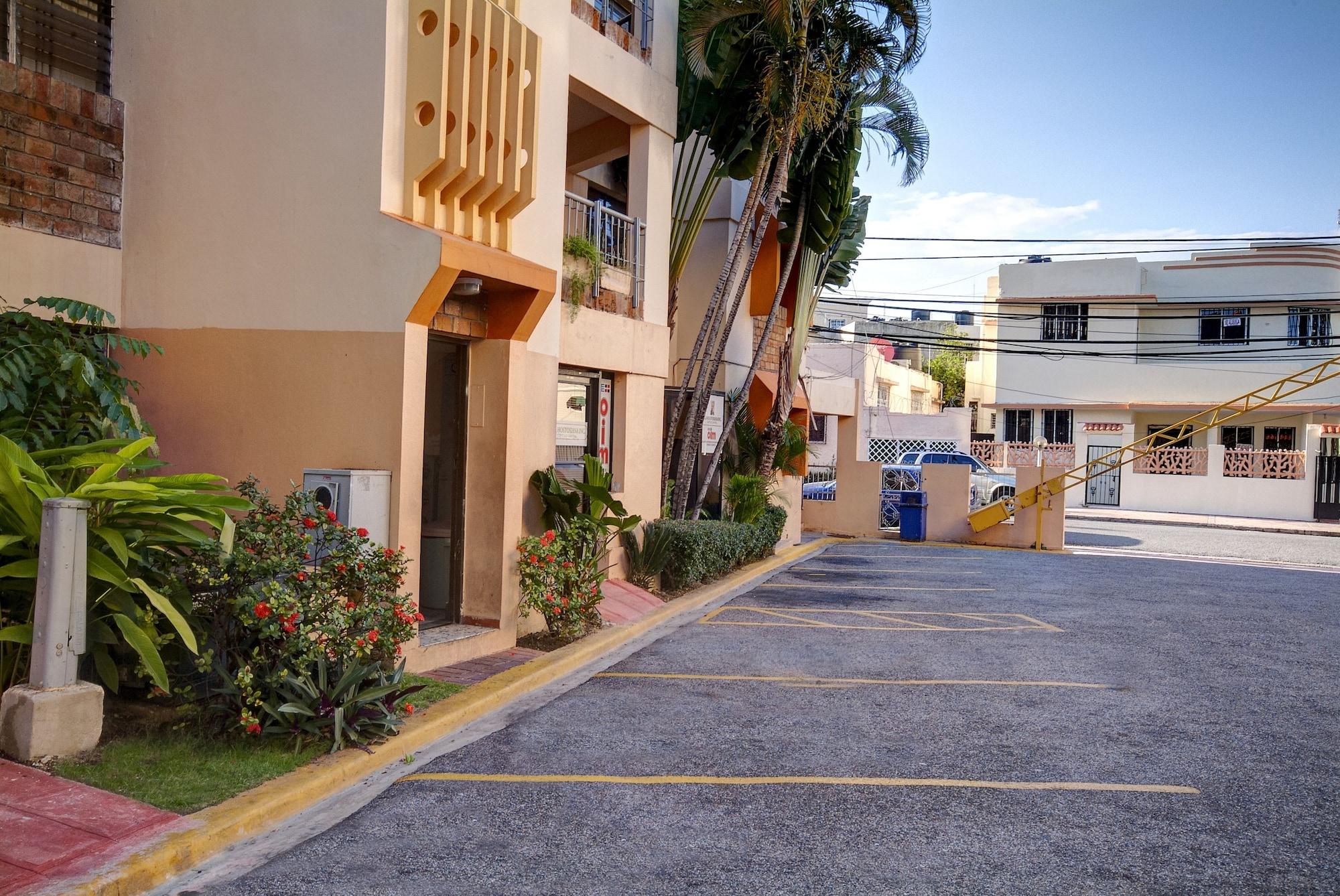 Varios Apart-Hotel Plaza Colonial