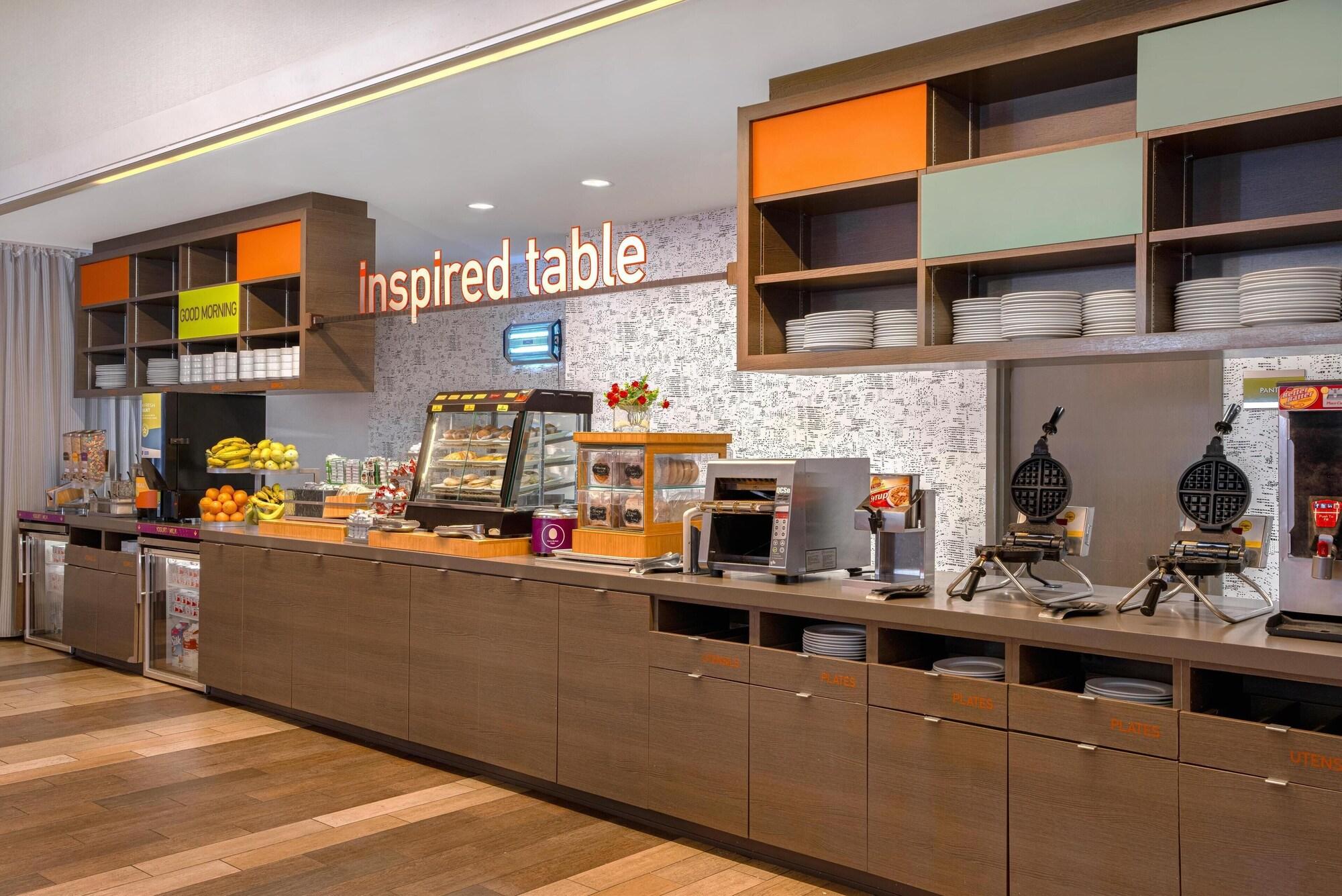 Restaurant Home2 Suites by Hilton Philadelphia - Convention Center, PA