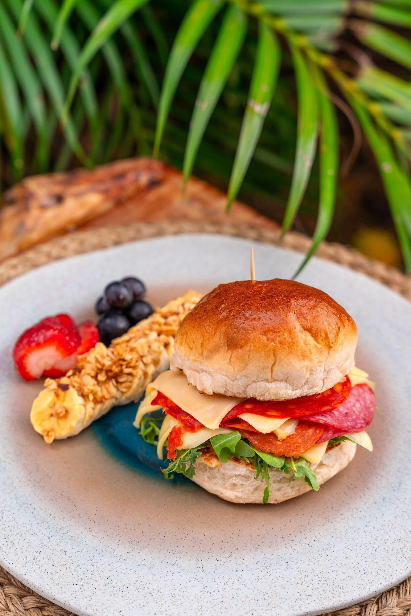Restaurant Traveler Hostel