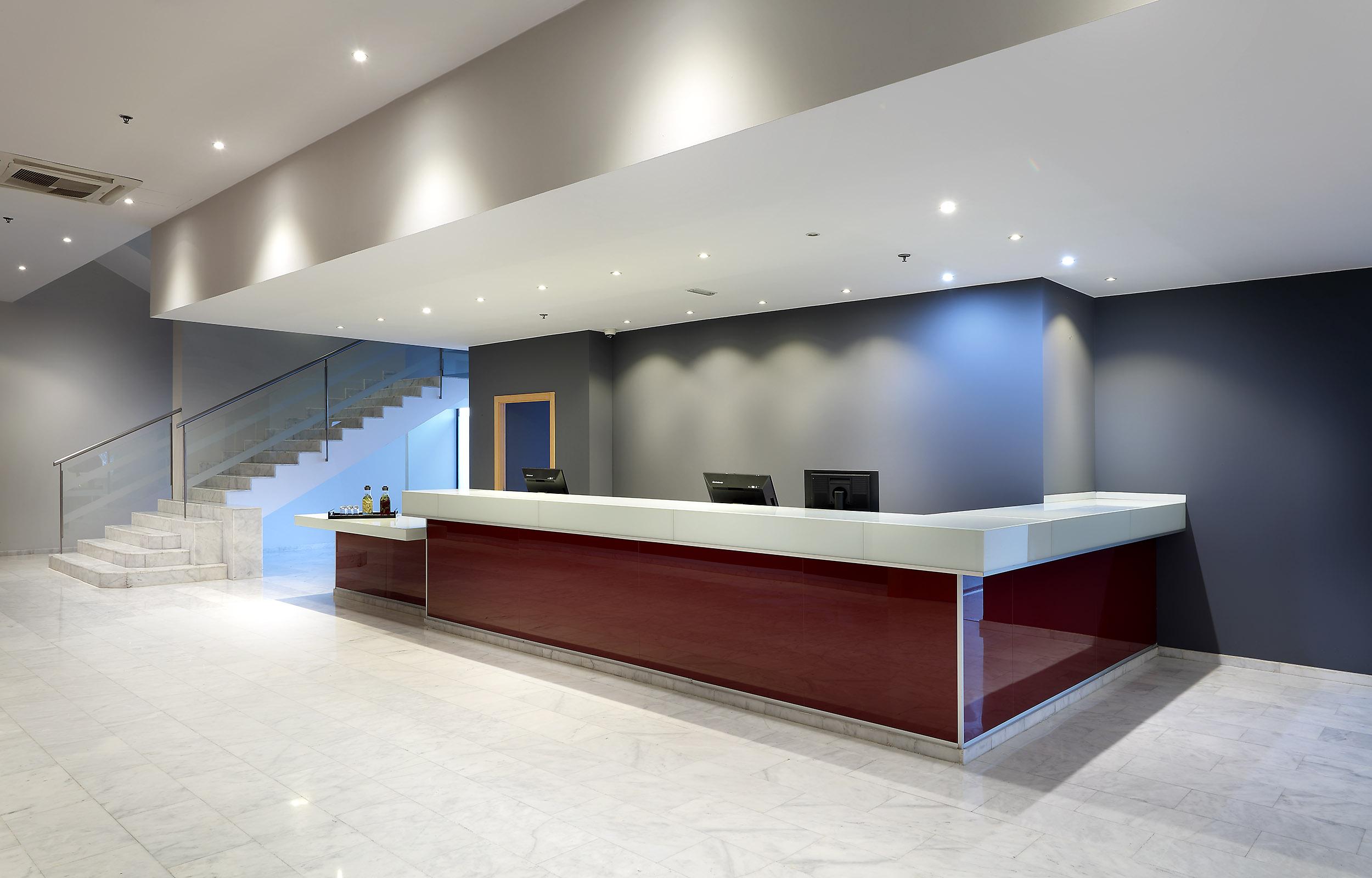 Vista Lobby Hotel Eurostars Zaragoza