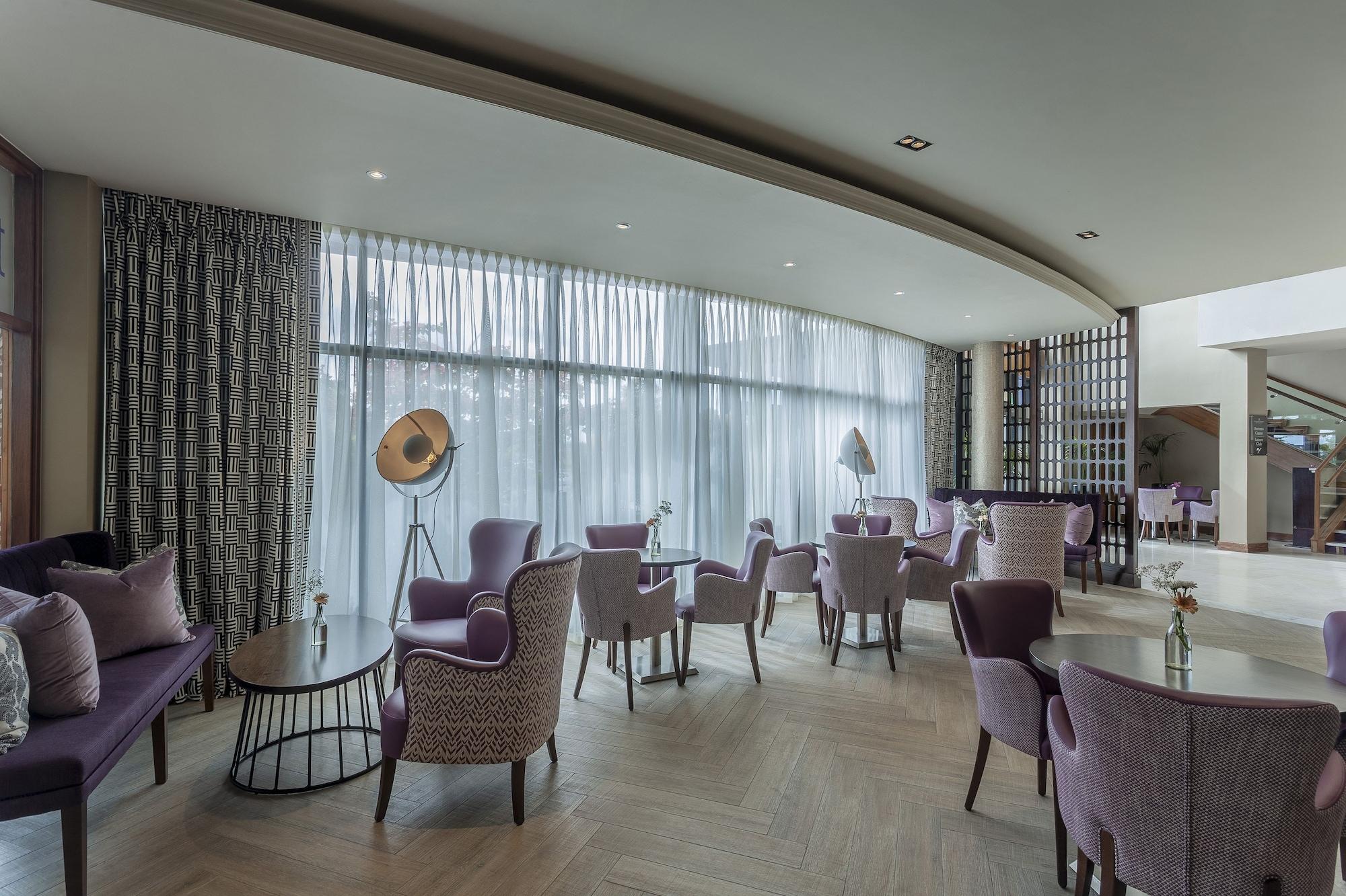 Vista Lobby Athlone Springs Hotel