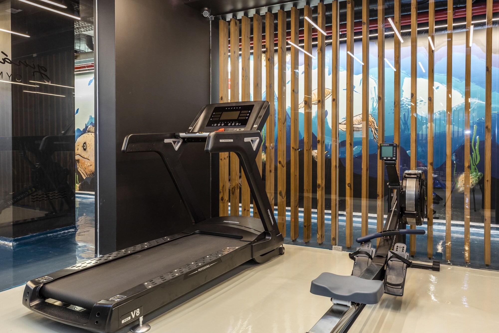 Gimnasio You and the sea