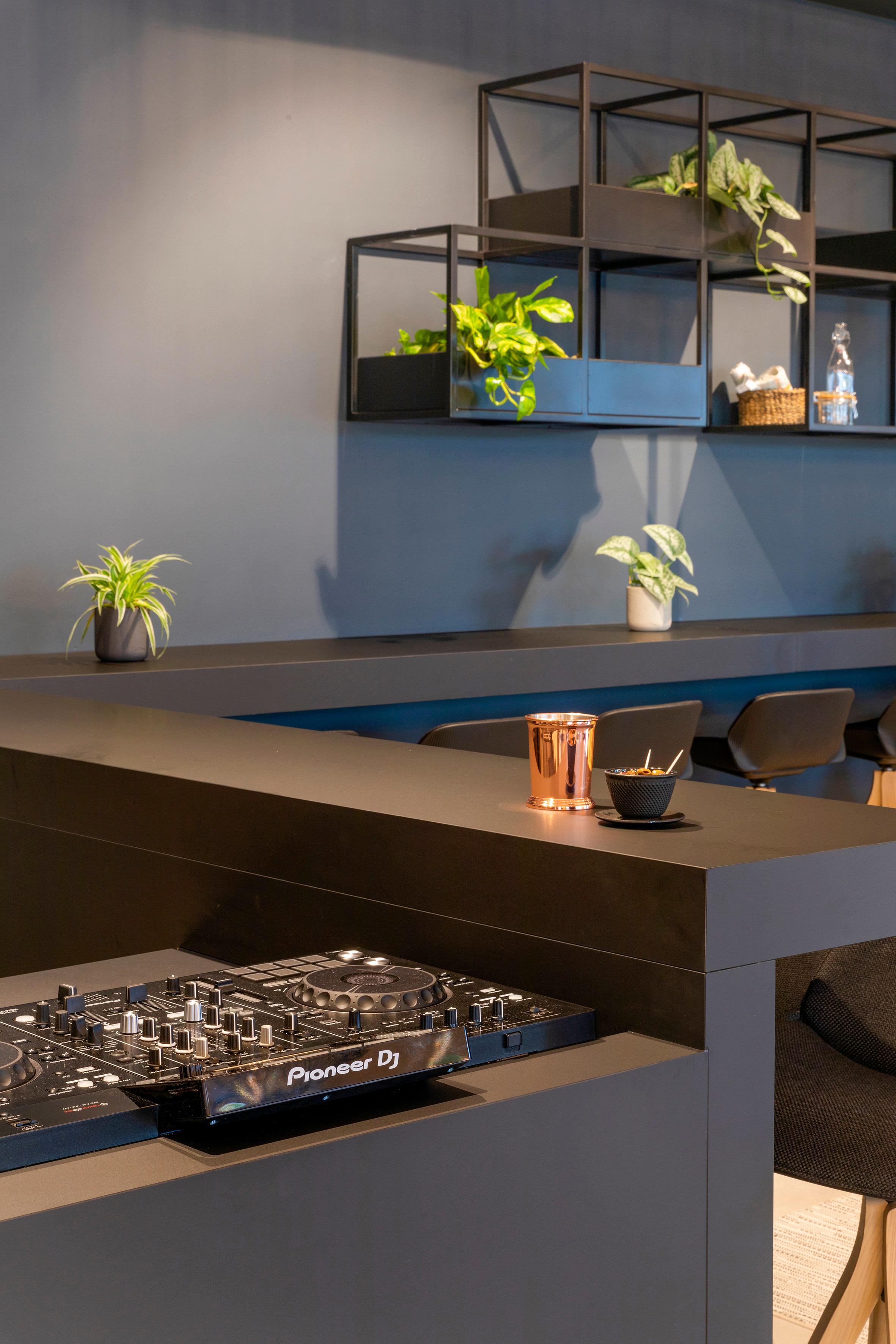 Bar/Salón Innside Luxembourg