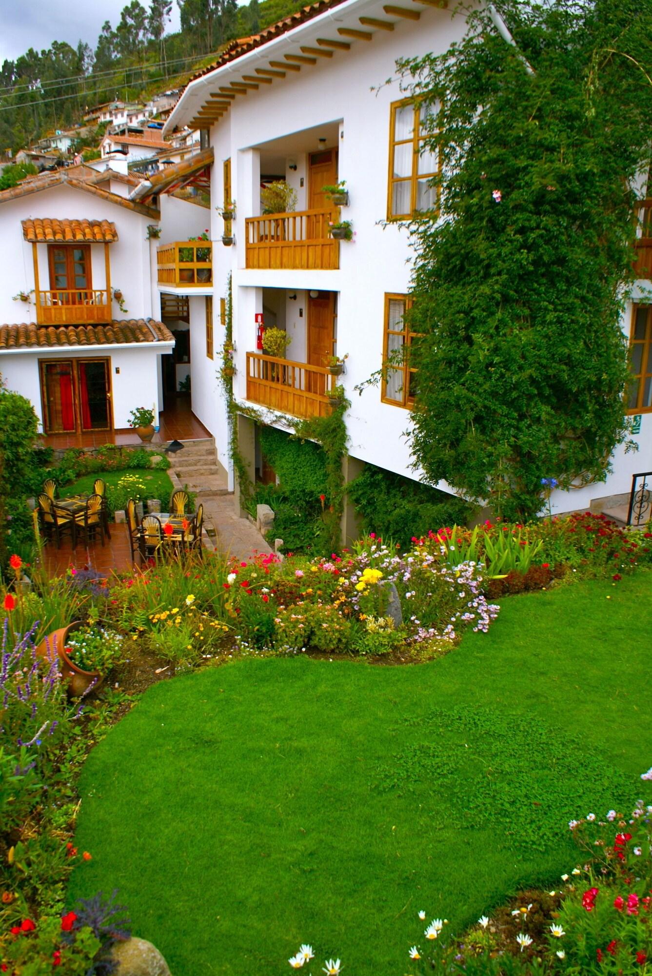 Varios Eco-Hotel Pensión Alemana