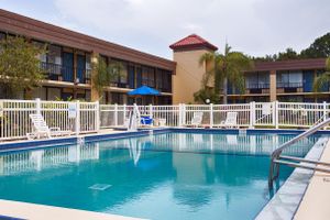 Alojamiento - Best Western Cocoa Inn