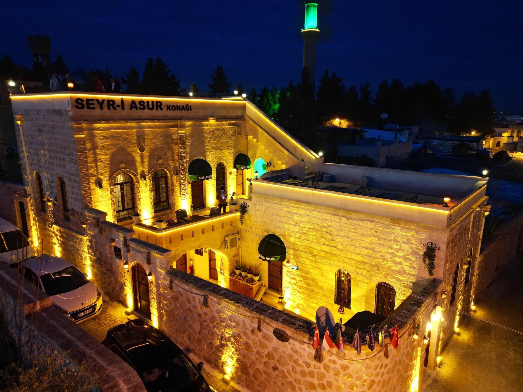 Varios Seyri Asur Konağı