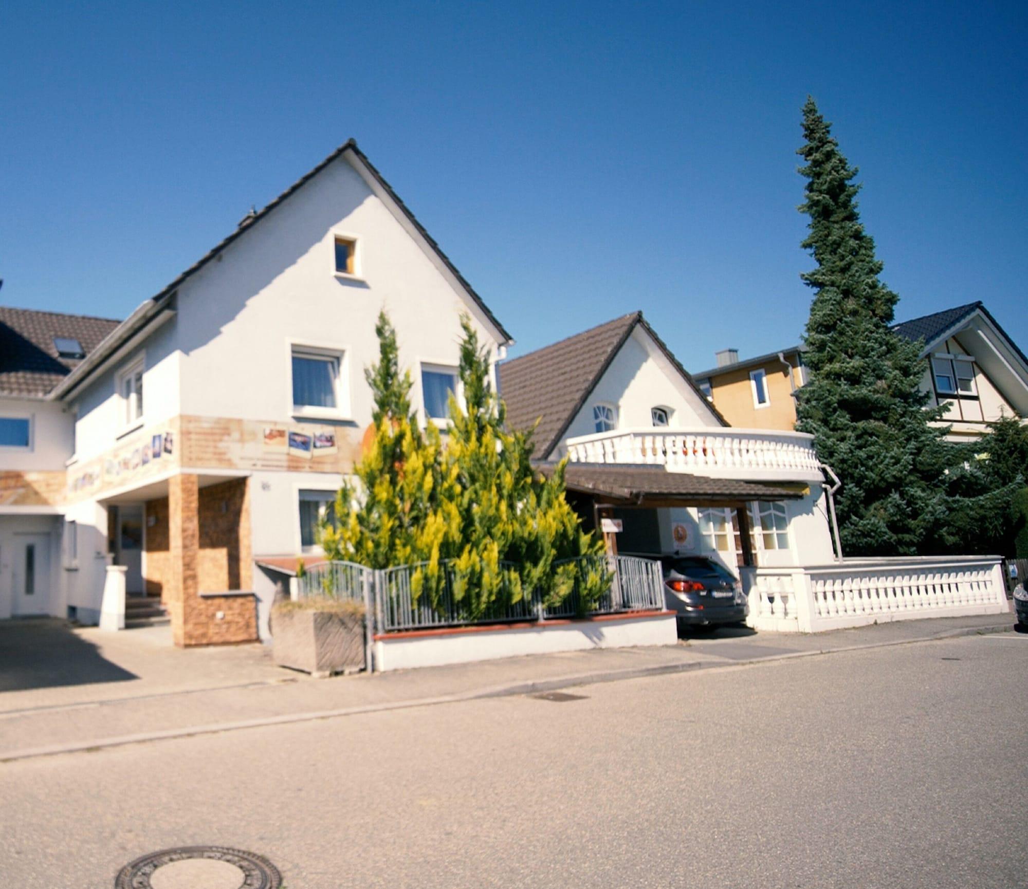 Varios Gaestehaus Parkblick