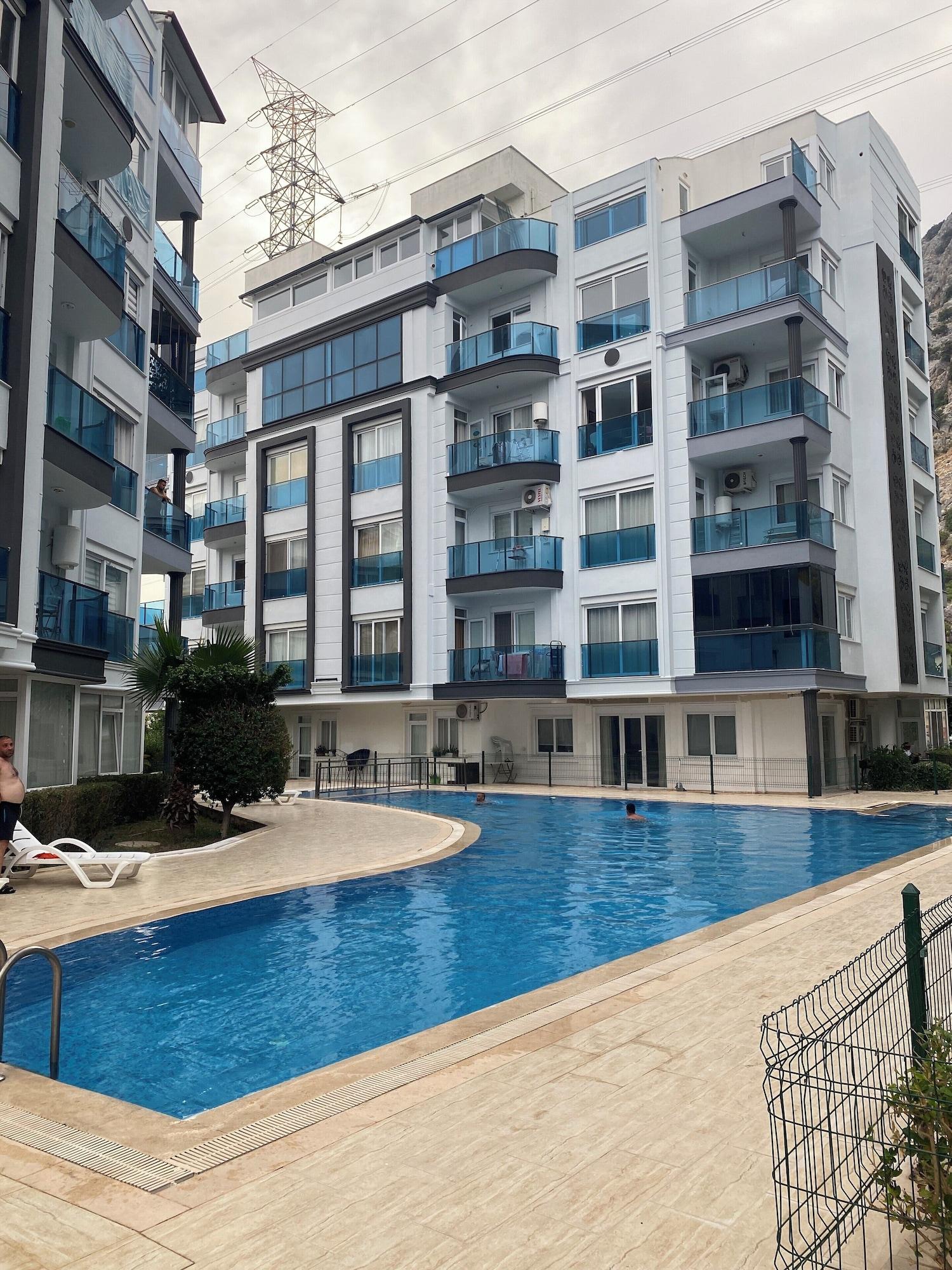 Varios Konyaalti Suite Hotel
