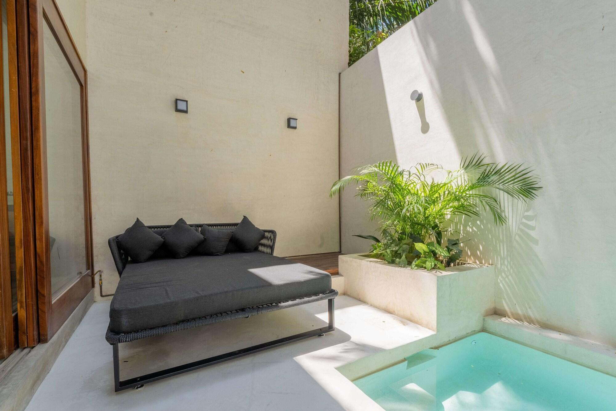 Vista Piscina Casa Mava