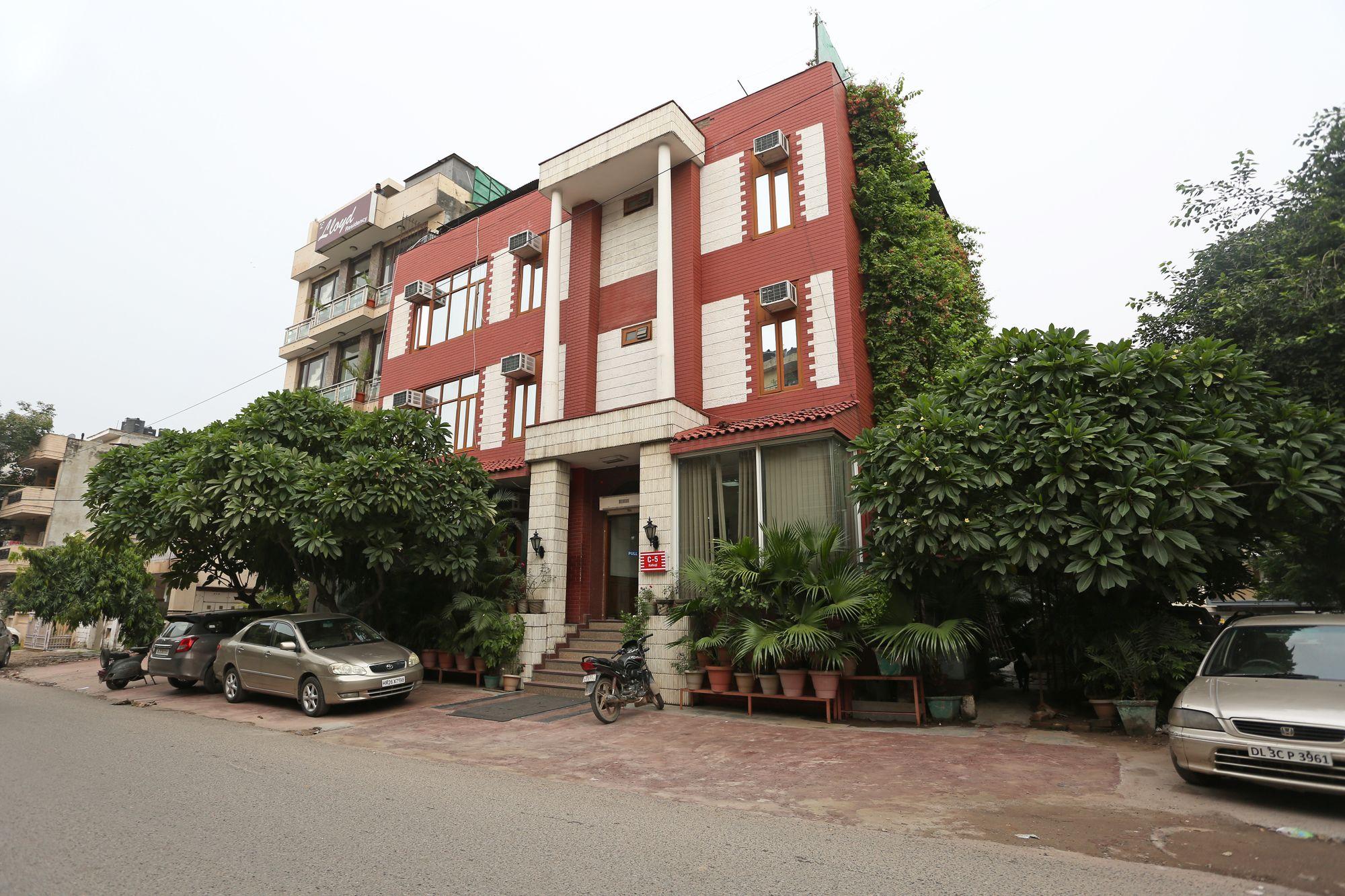 Varios OYO Flagship 632 Kalkaji Mandir