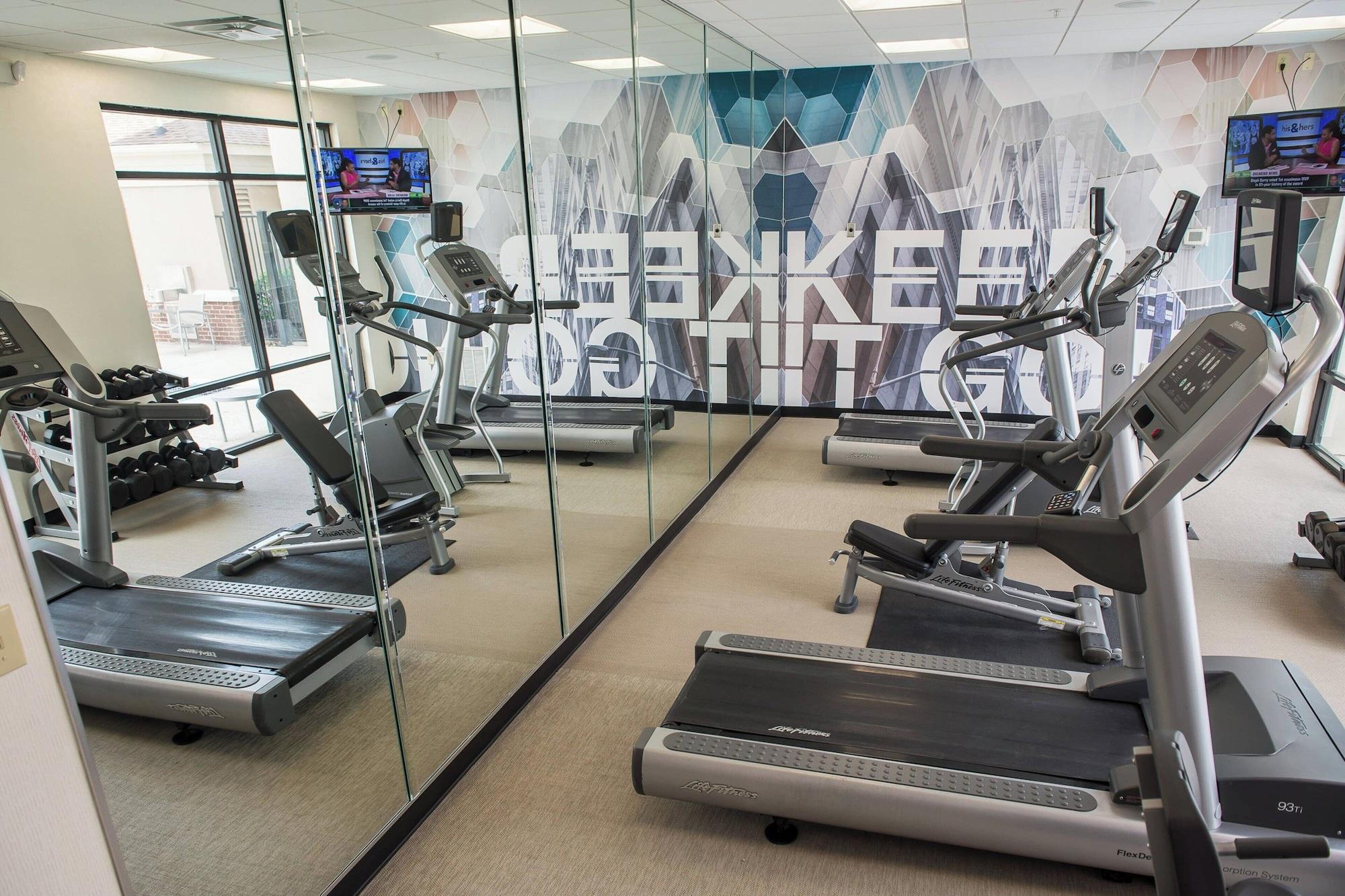 Gimnasio SpringHill Suites by Marriott Houston Pearland