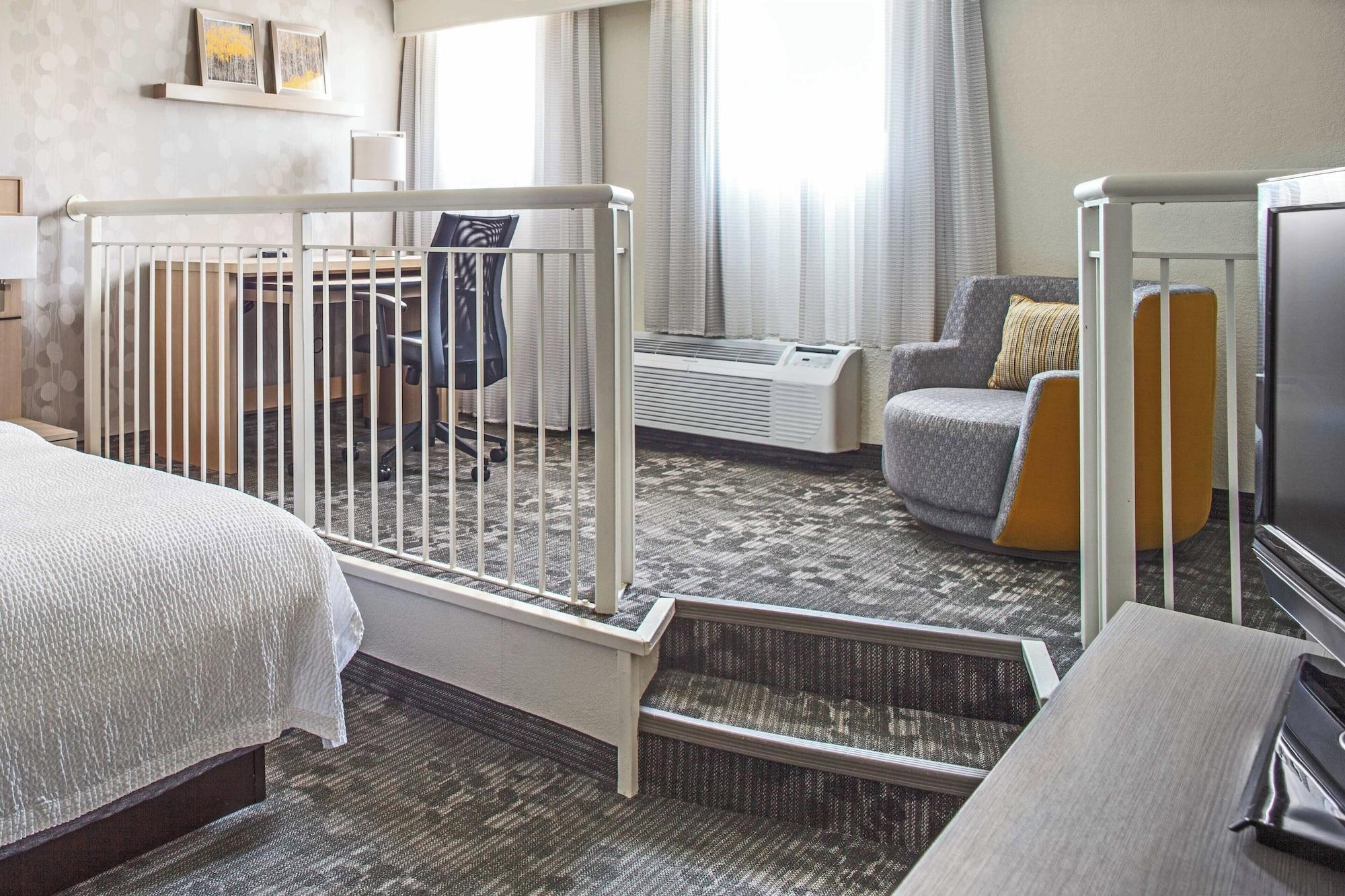 Habitación Courtyard by Marriott Columbus Downtown