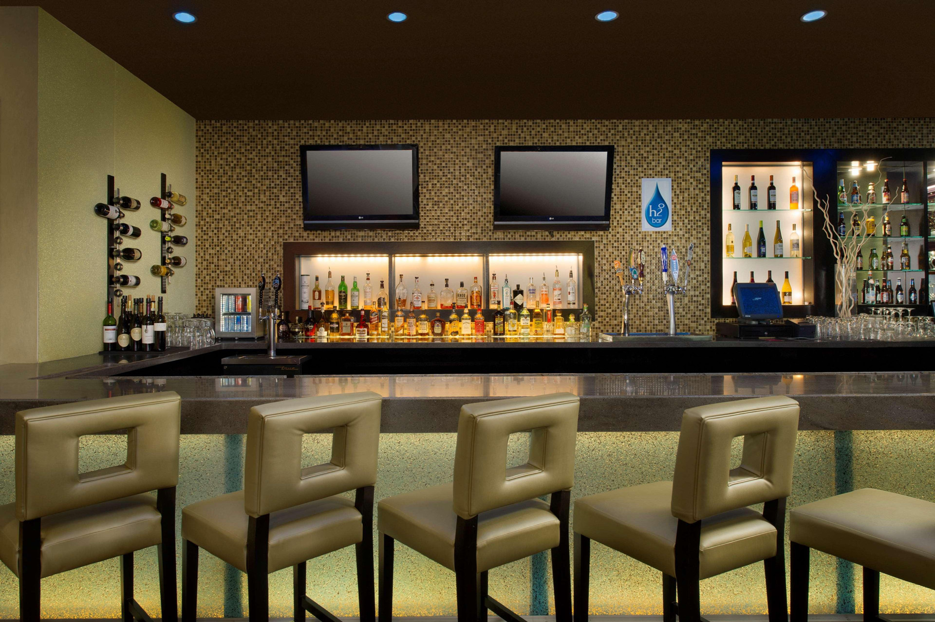 Restaurant DoubleTree by Hilton Hotel Chattanooga Downtown