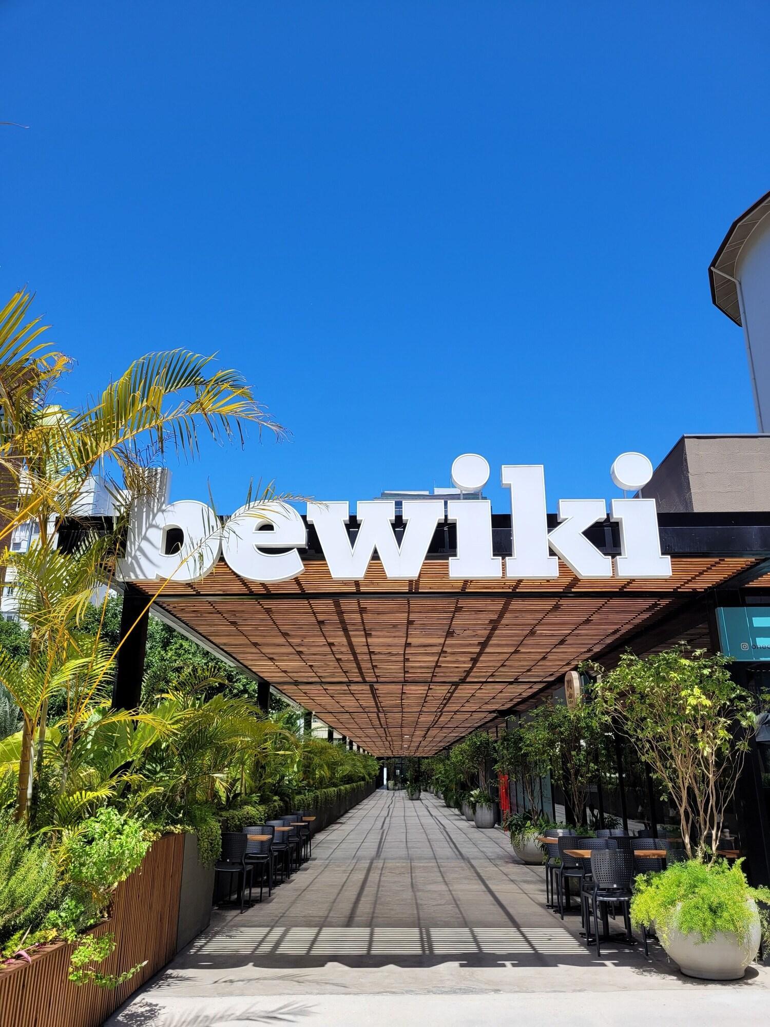 Exterior View Bewiki
